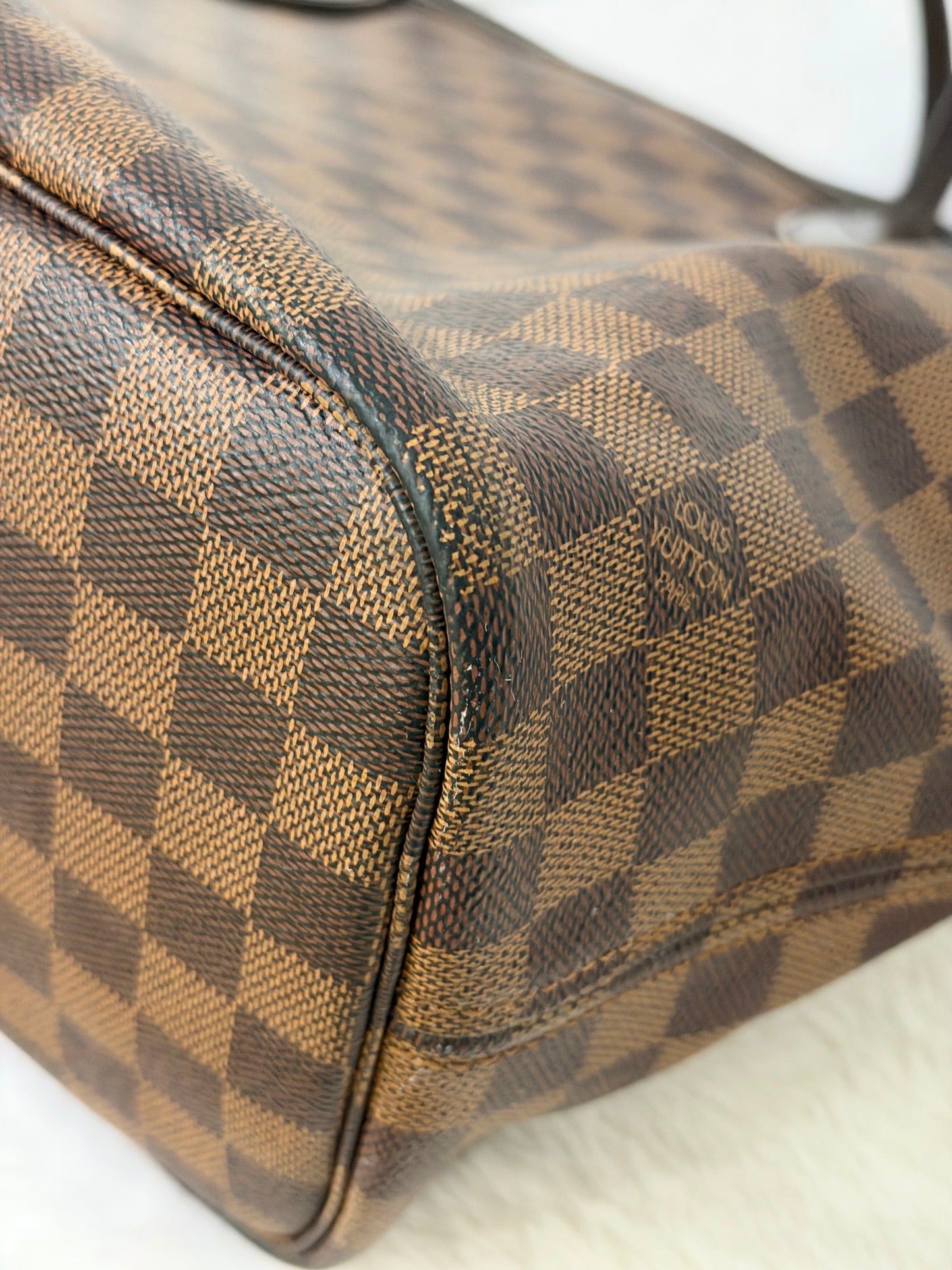 Louis Vuitton Neverfull MM DE Set (Bag and Pouch)