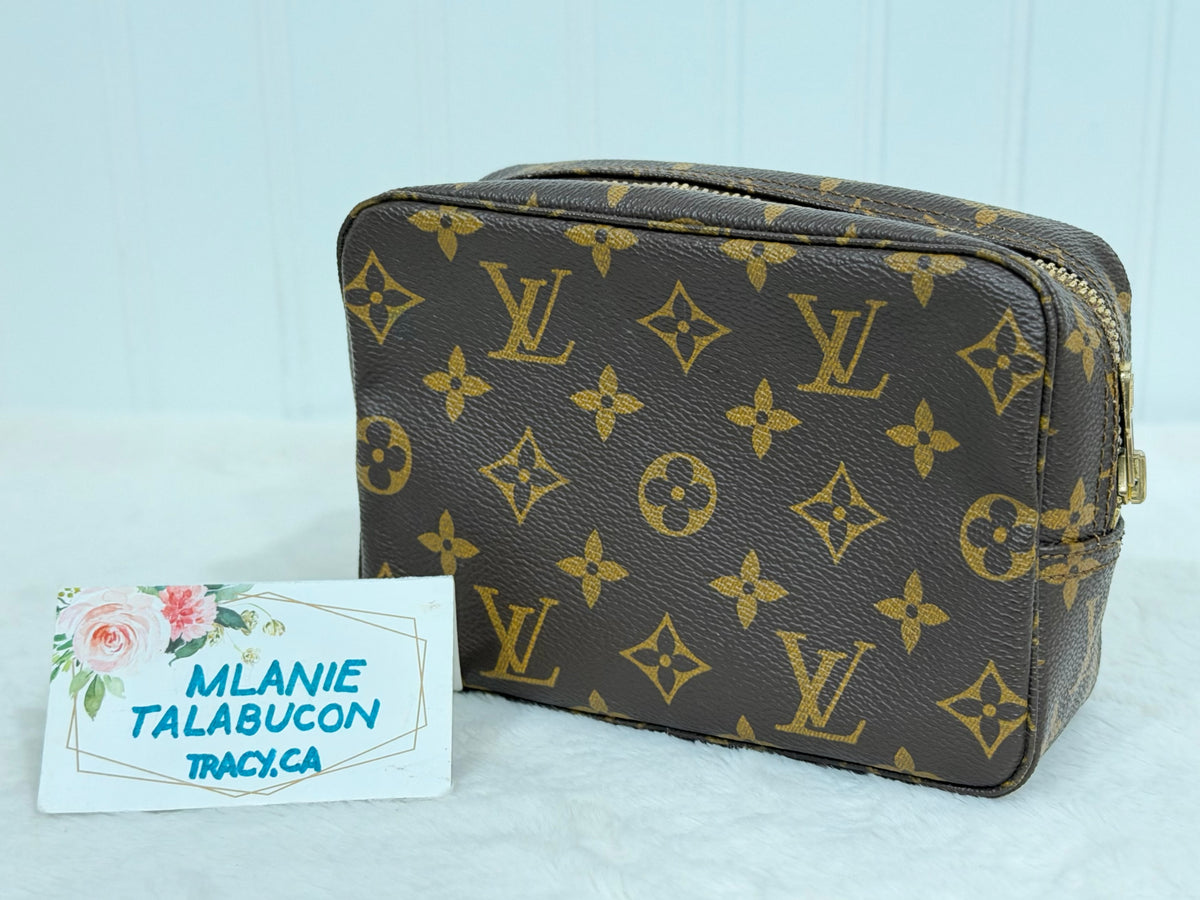 Louis Vuitton Vintage Trousse Toilette/Toiletry 18 Mono