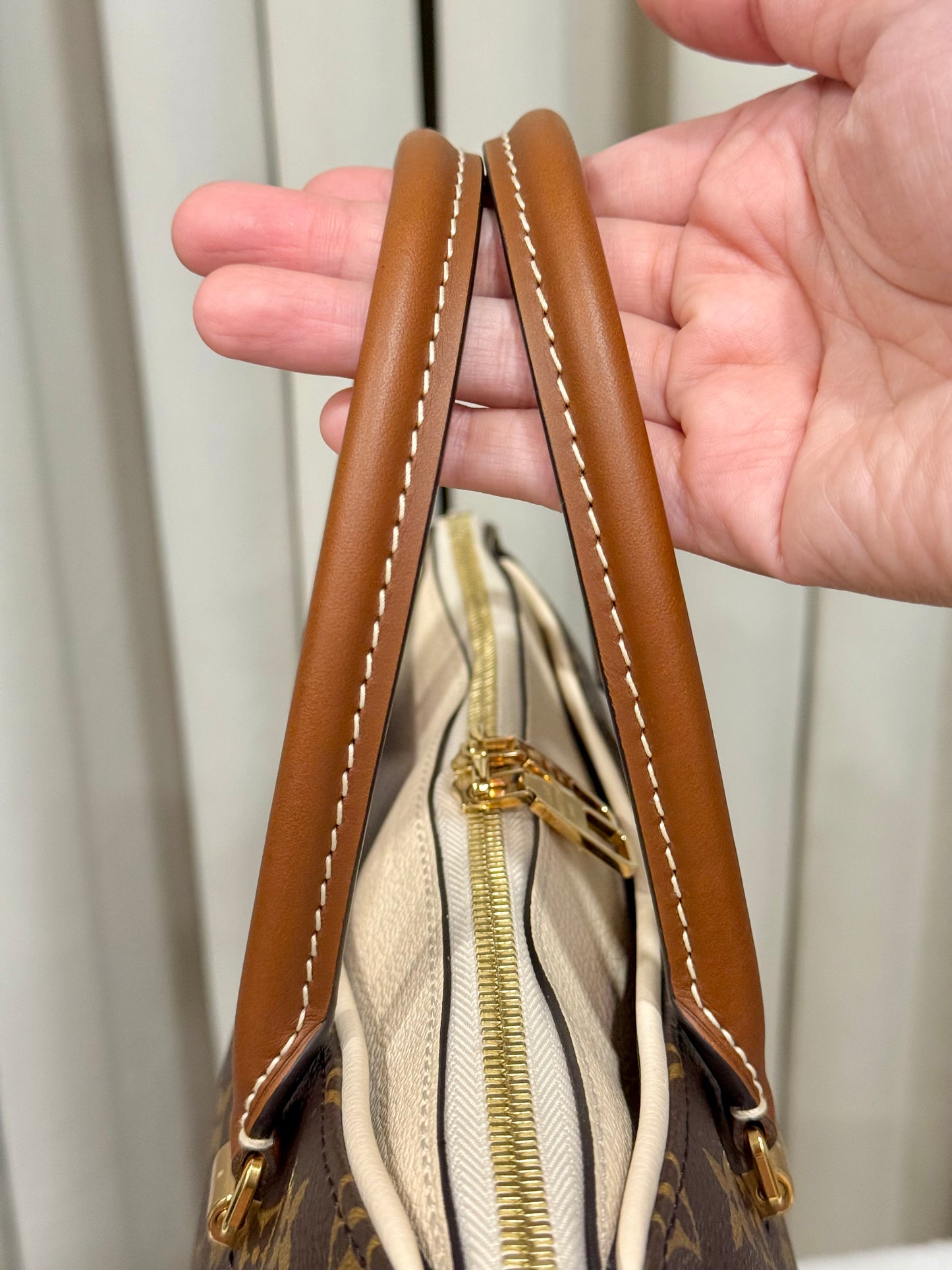 Louis Vuitton Pallas MM Cream Tote