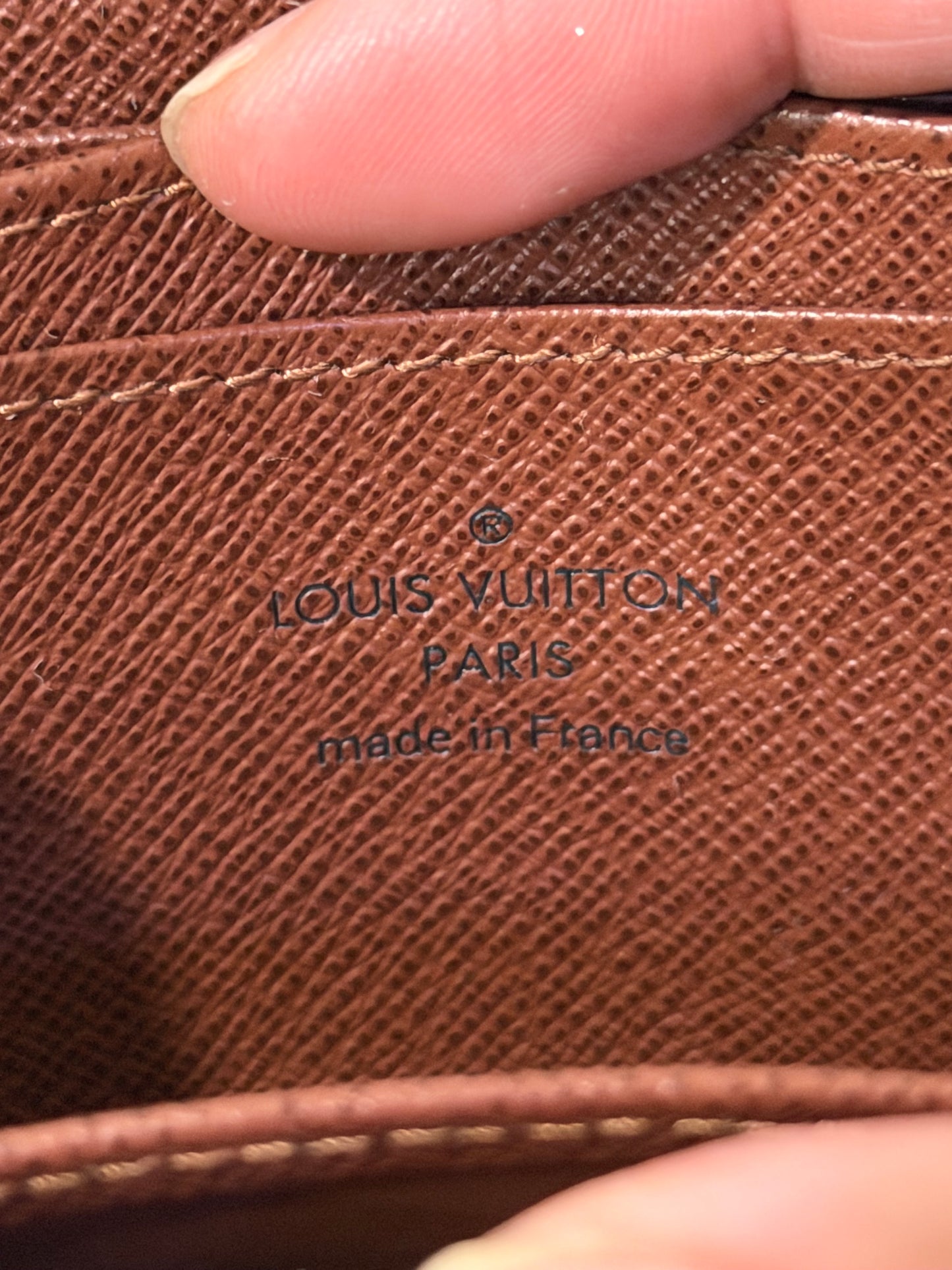 Louis Vuitton Zippy Coin Purse Mono
