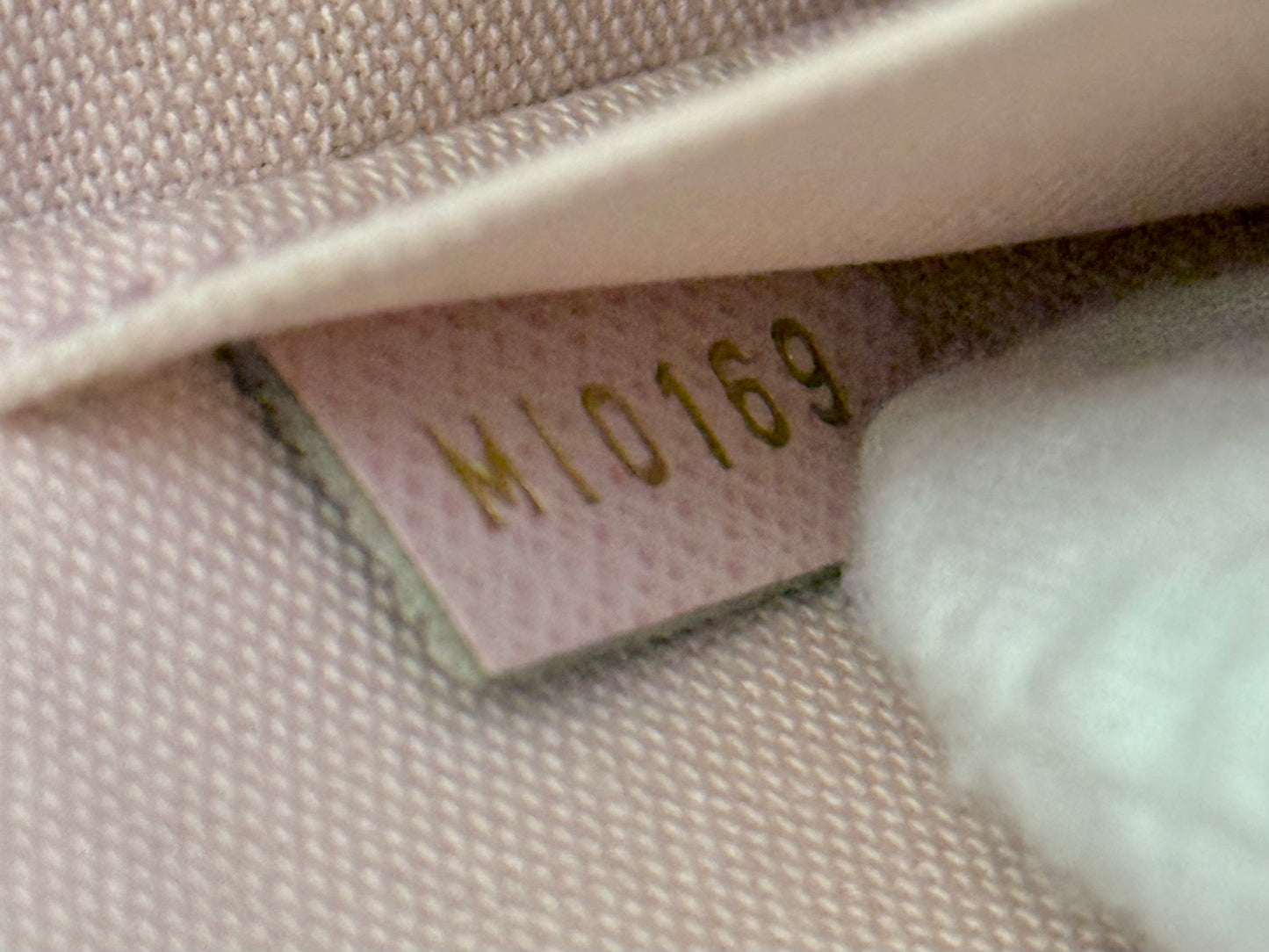 Louis Vuitton Felicie Pochette Damier Azur