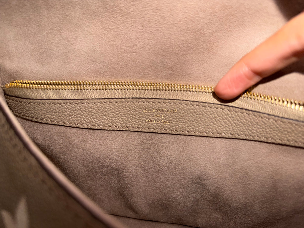 Louis Vuitton Diane Empreinte Bicolor Turtledove/Cream