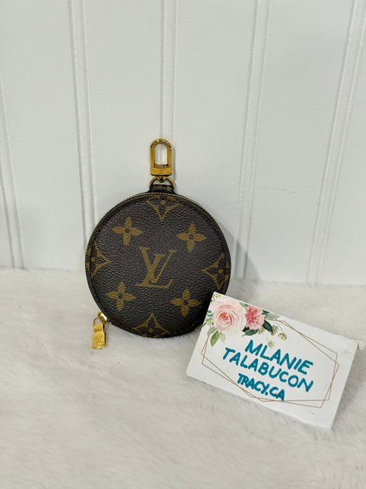 Louis Vuitton Round Coin Pouch from MPA