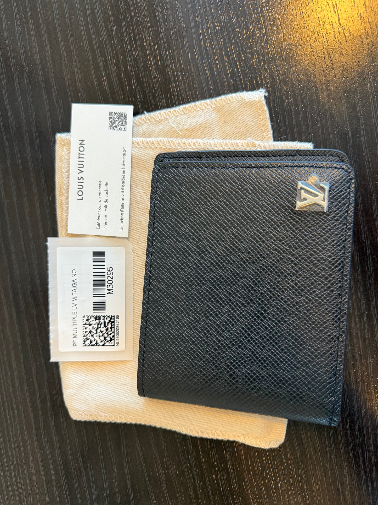 Louis Vuitton Multiple Wallet in Taiga Noir Silver HW