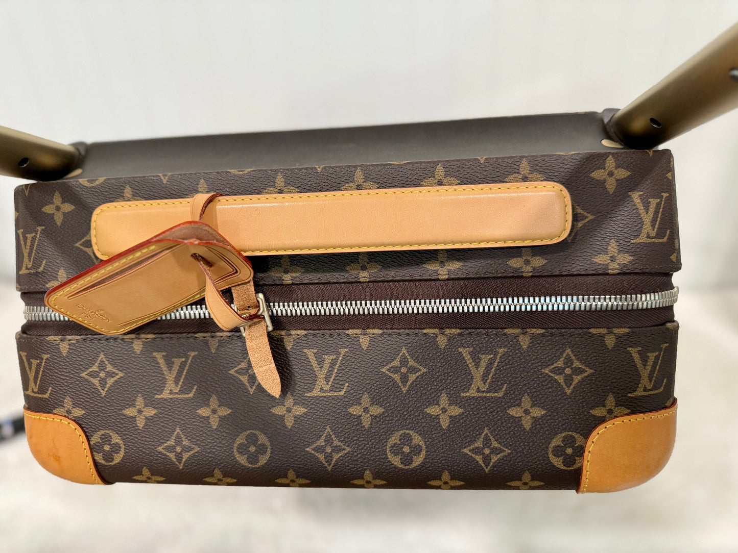 Louis Vuitton Horizon 55 Mono