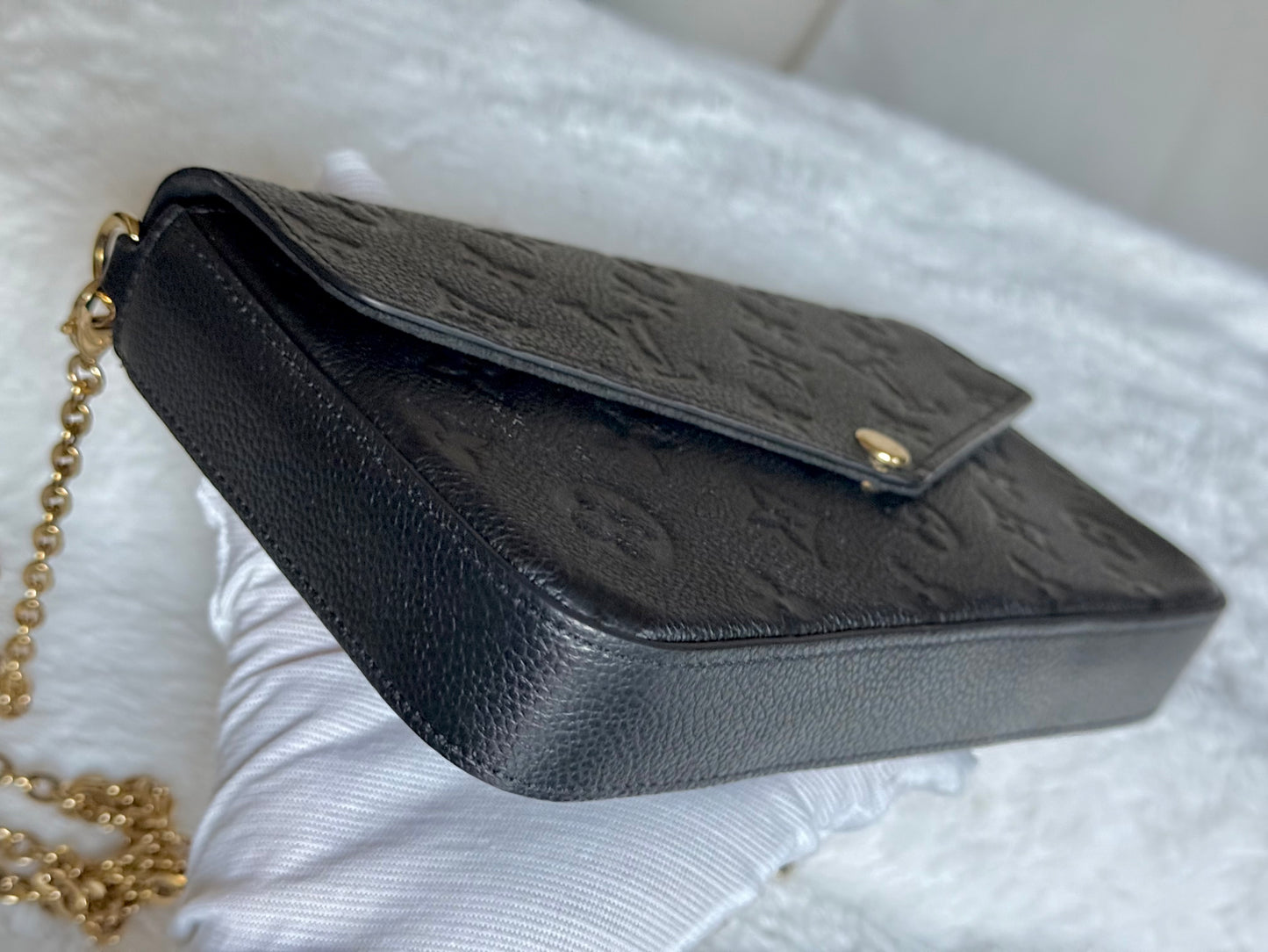 Louis Vuitton Felicie Pochette in Mono Empreinte Noir/Black with Inserts