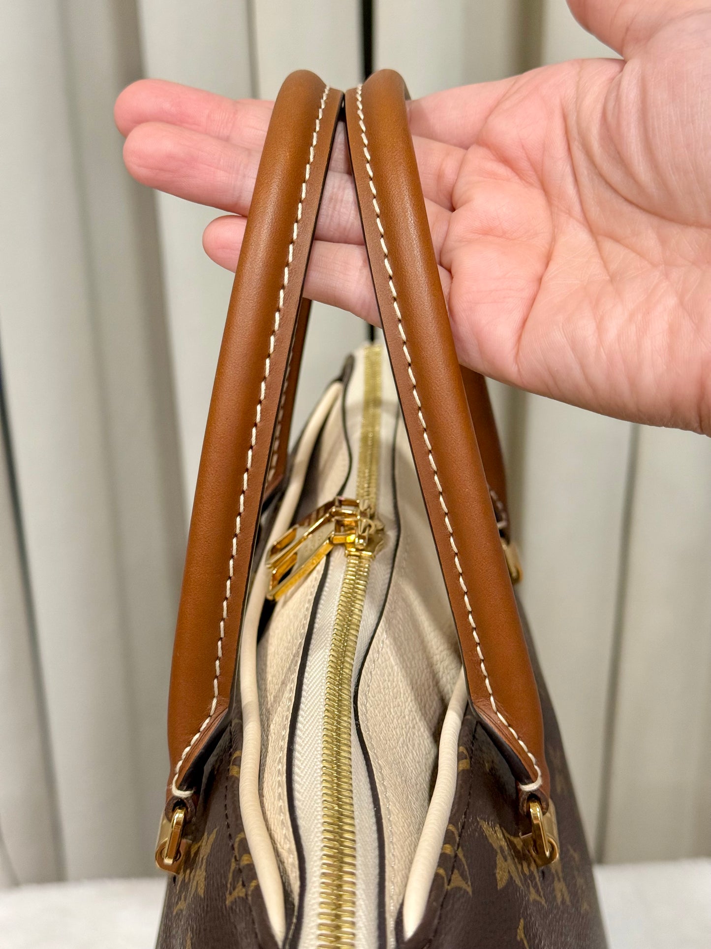 Louis Vuitton Pallas MM Cream Tote