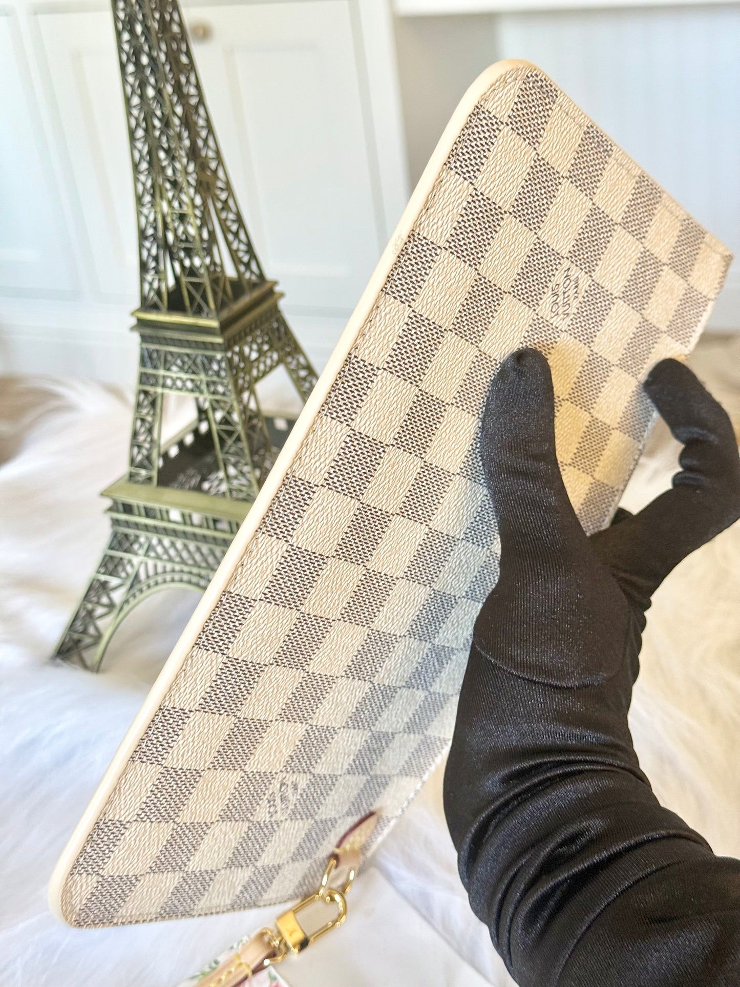 Louis Vuitton Neverfull MM/GM Damier Azur Rose Ballerine Pouch