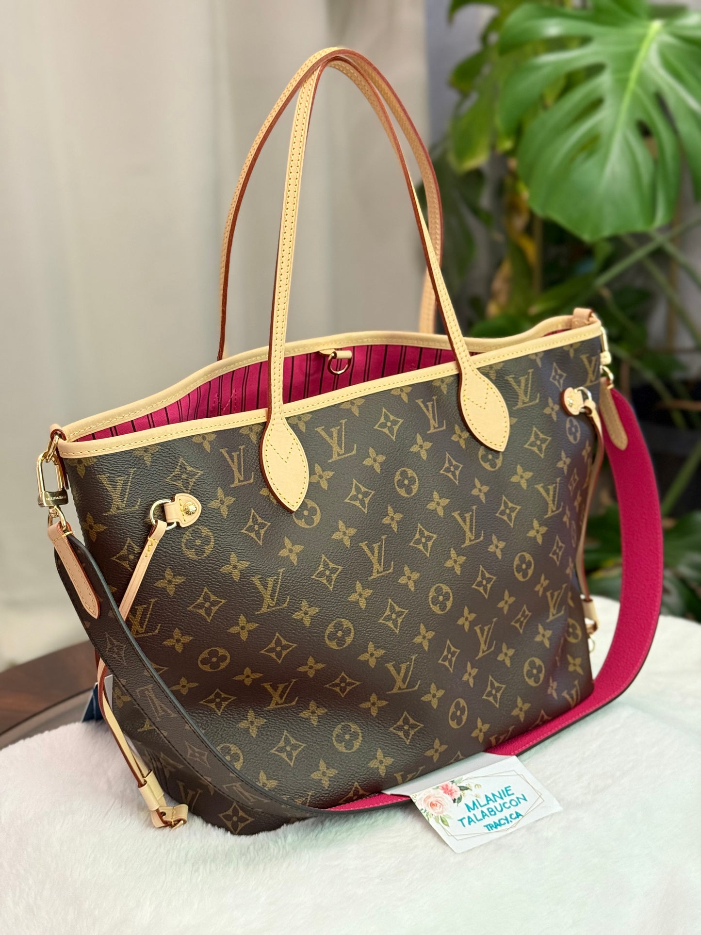Louis Vuitton Neverfull Bandouliere Inside Out MM Mono Rose Pondichery