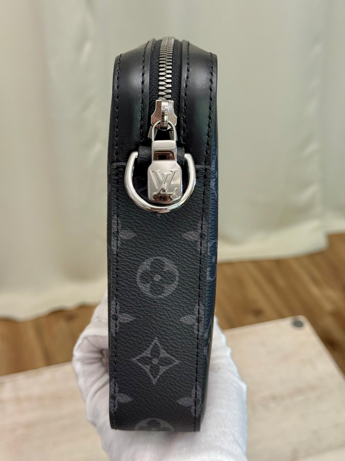 Louis Vuitton Trio Messenger Mono Eclipse