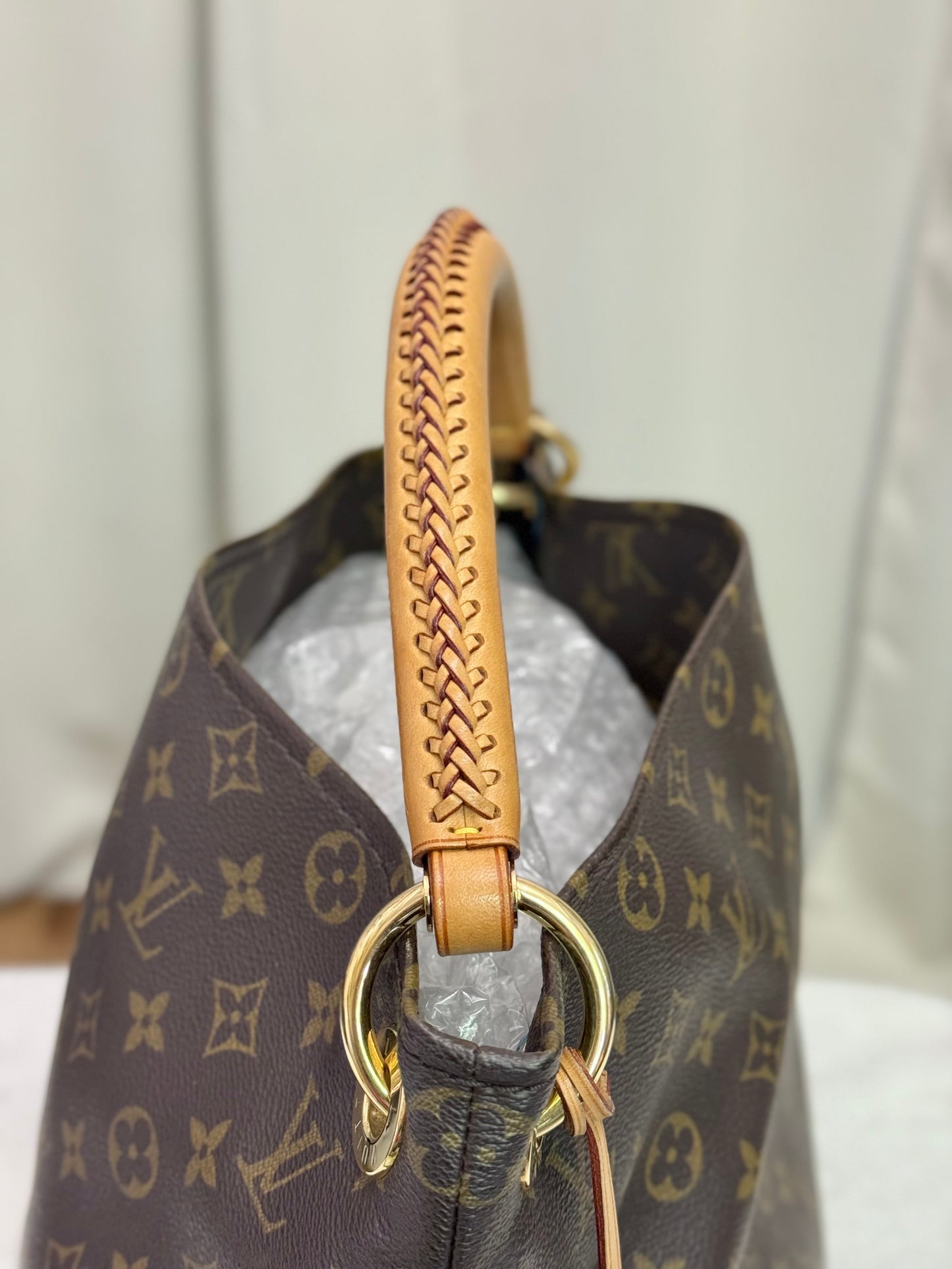 Louis Vuitton Artsy MM Mono