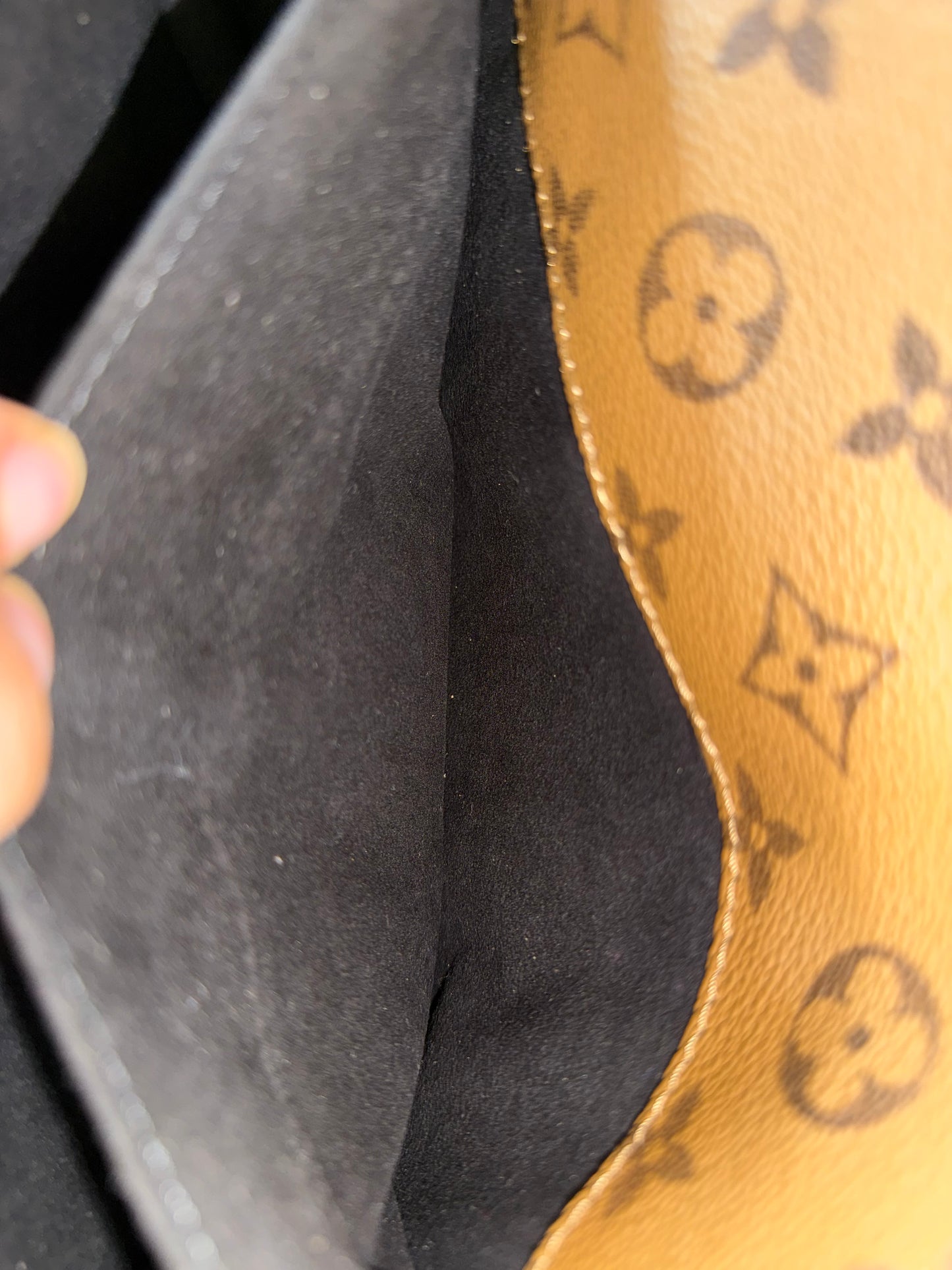 Louis Vuitton Pochette Metis Mono Reverse