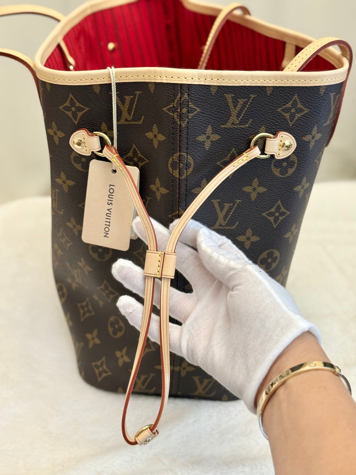 Louis Vuitton Neverfull MM Mono Cerise