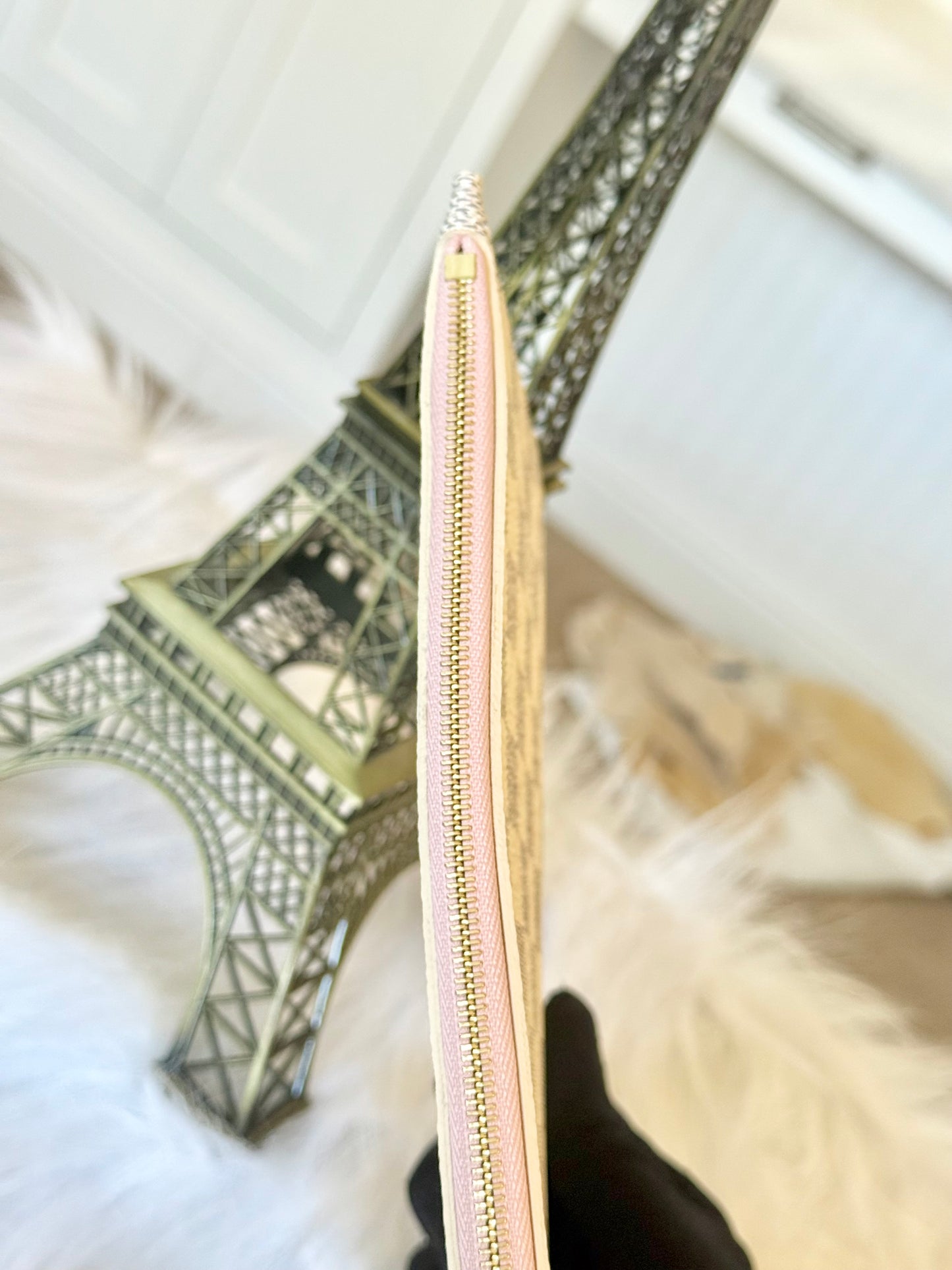 Louis Vuitton Neverfull MM/GM Damier Azur Rose Ballerine Pouch