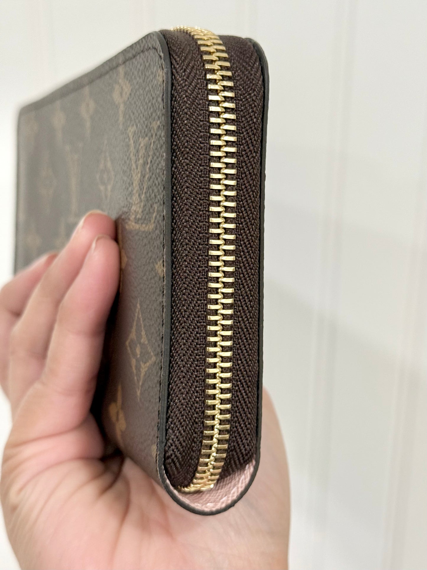 Louis Vuitton Zippy Wallet Mono Rose Ballerine