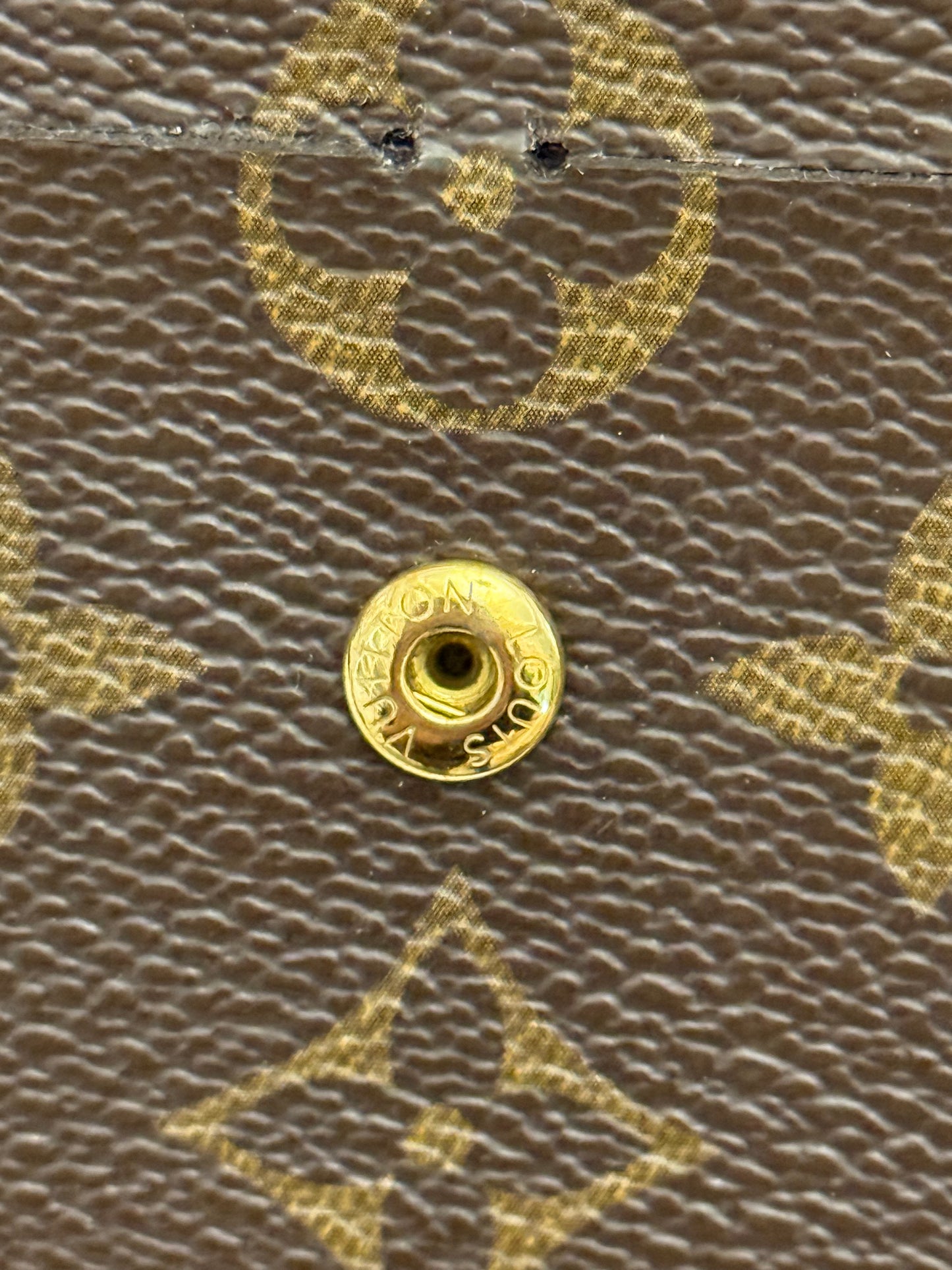 LIMITED EDITION Louis Vuitton Emilie Blooms Flower Wallet