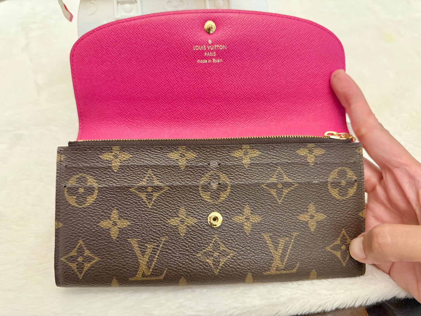 LIMITED EDITION Louis Vuitton Emilie Blooms Flower Wallet