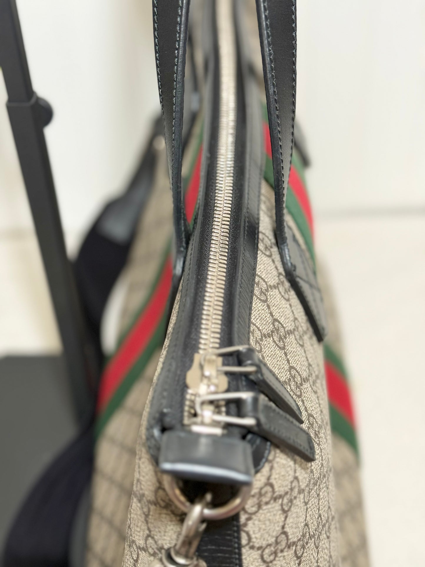 Gucci Zipped Web GG Supreme Canvas Tote Shoulder Bag Black 359261
