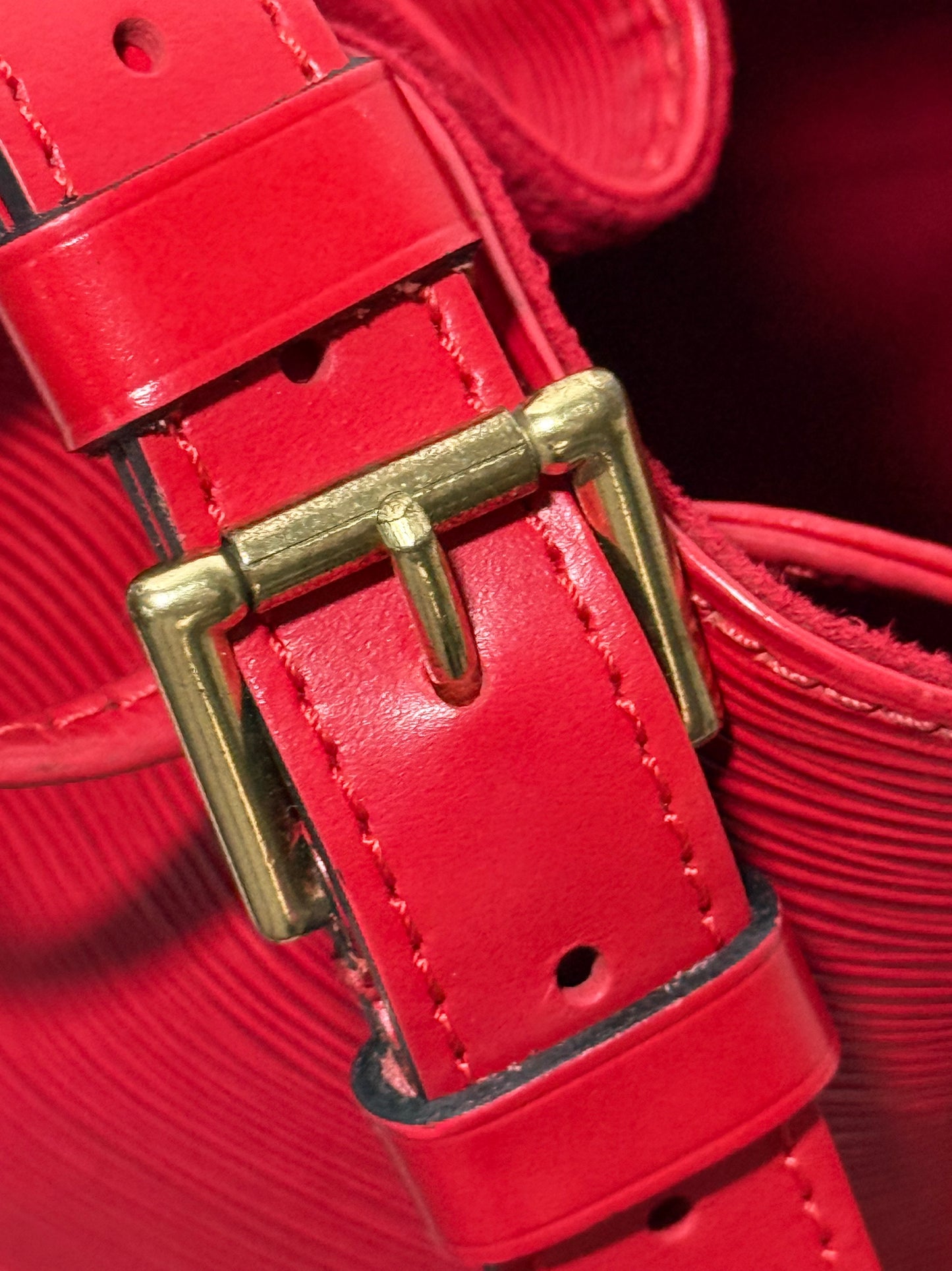Louis Vuitton Red Epi Petit Noe