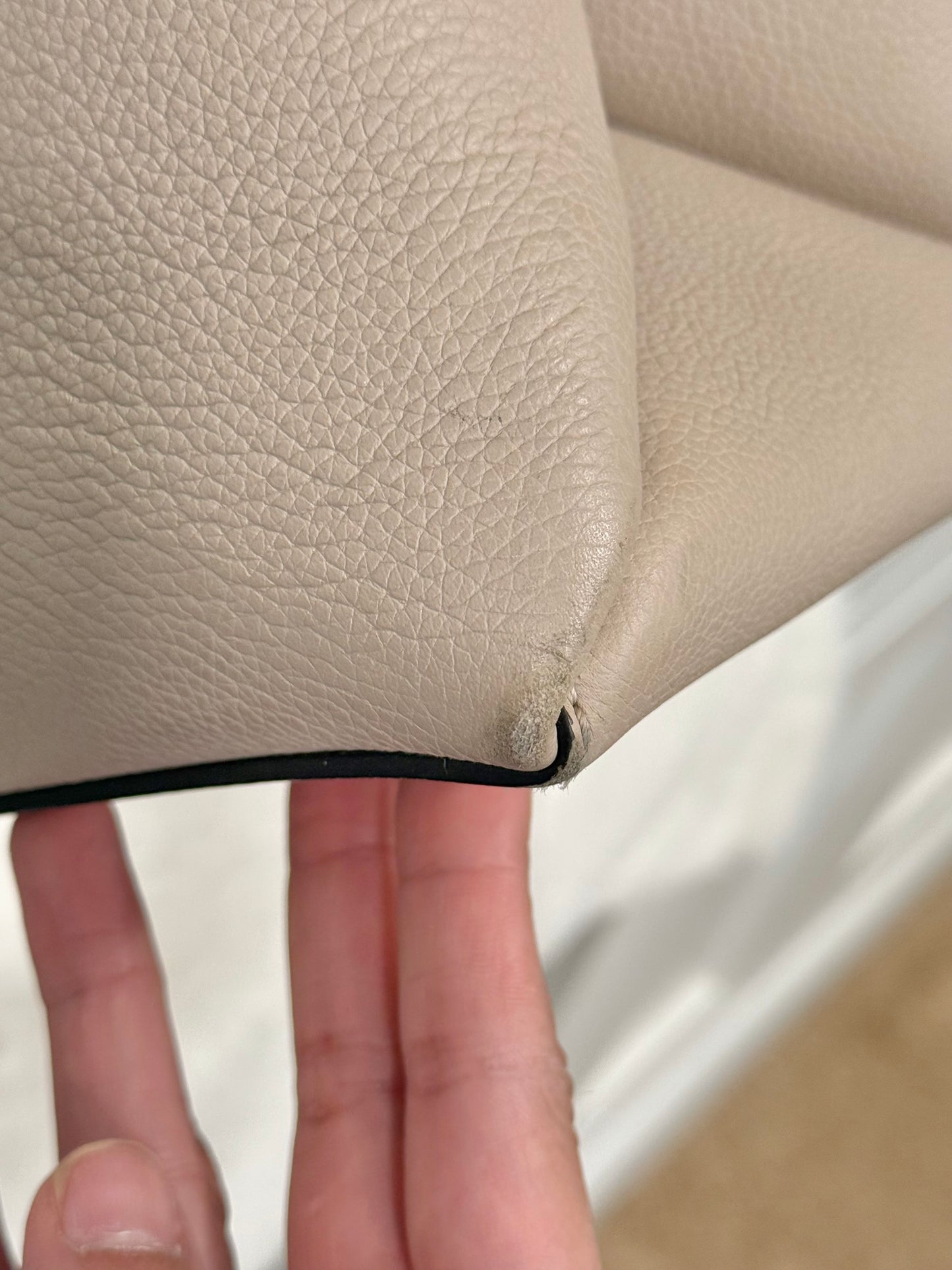 Louis Vuitton LockMe Shopper Greige