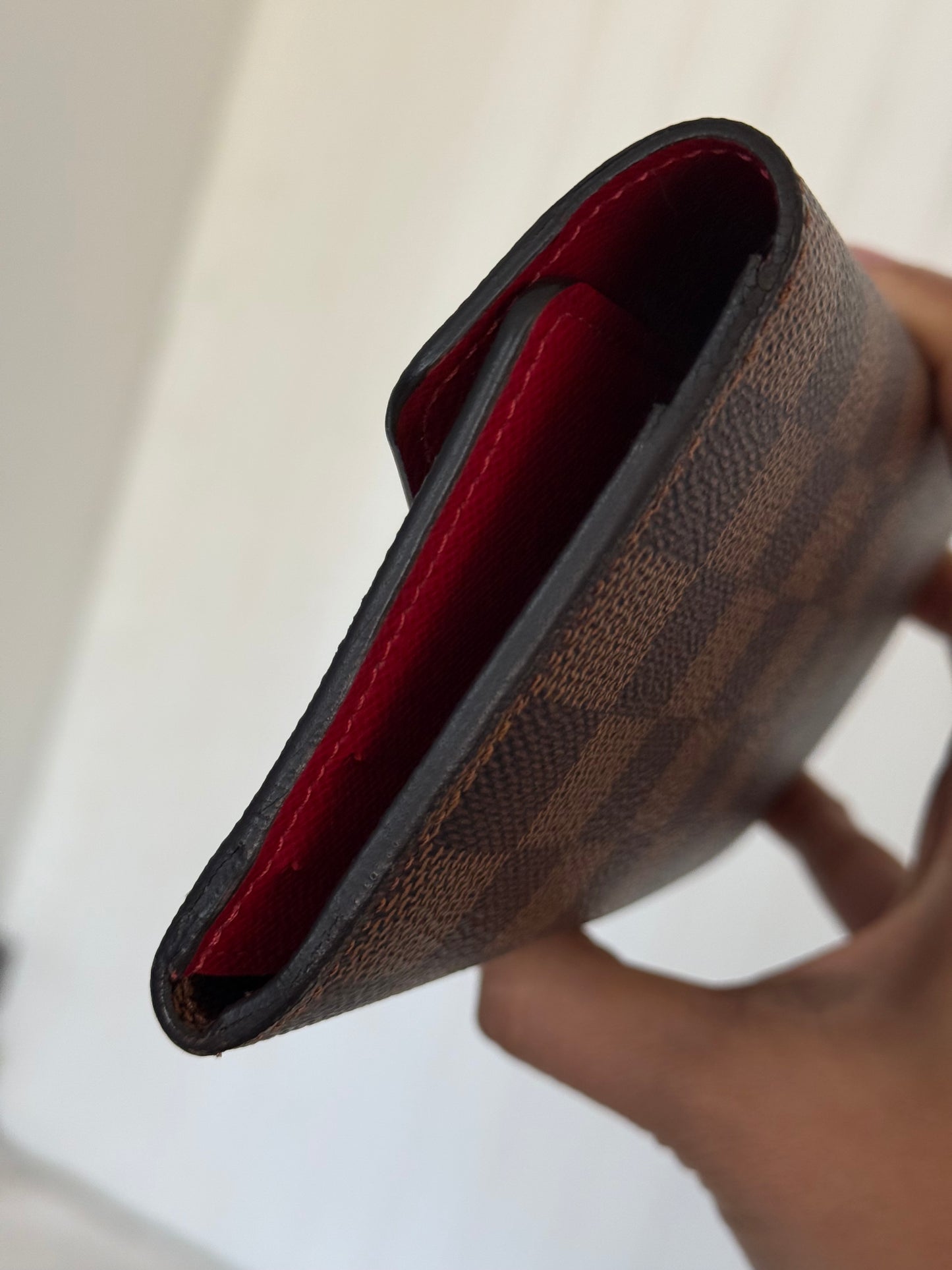 Louis Vuitton Josephine Wallet DE