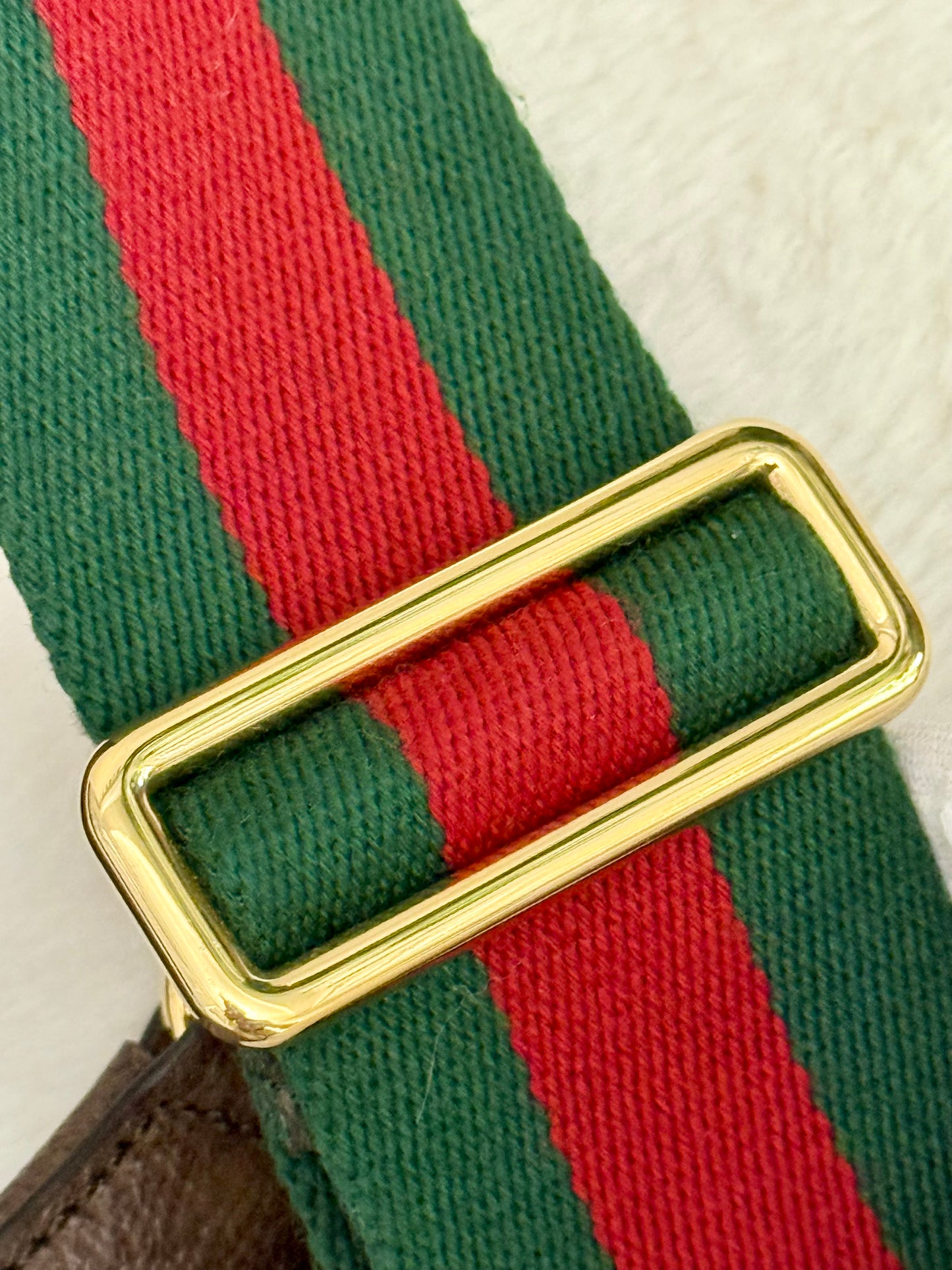 Gucci GG Supreme Ophidia Small Strawberry Bag Limited Edition
