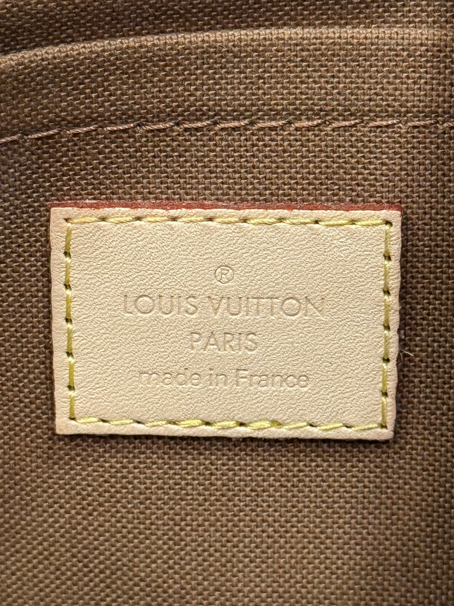 Louis Vuitton Multi Pochette Accessoires with Light Pink Strap