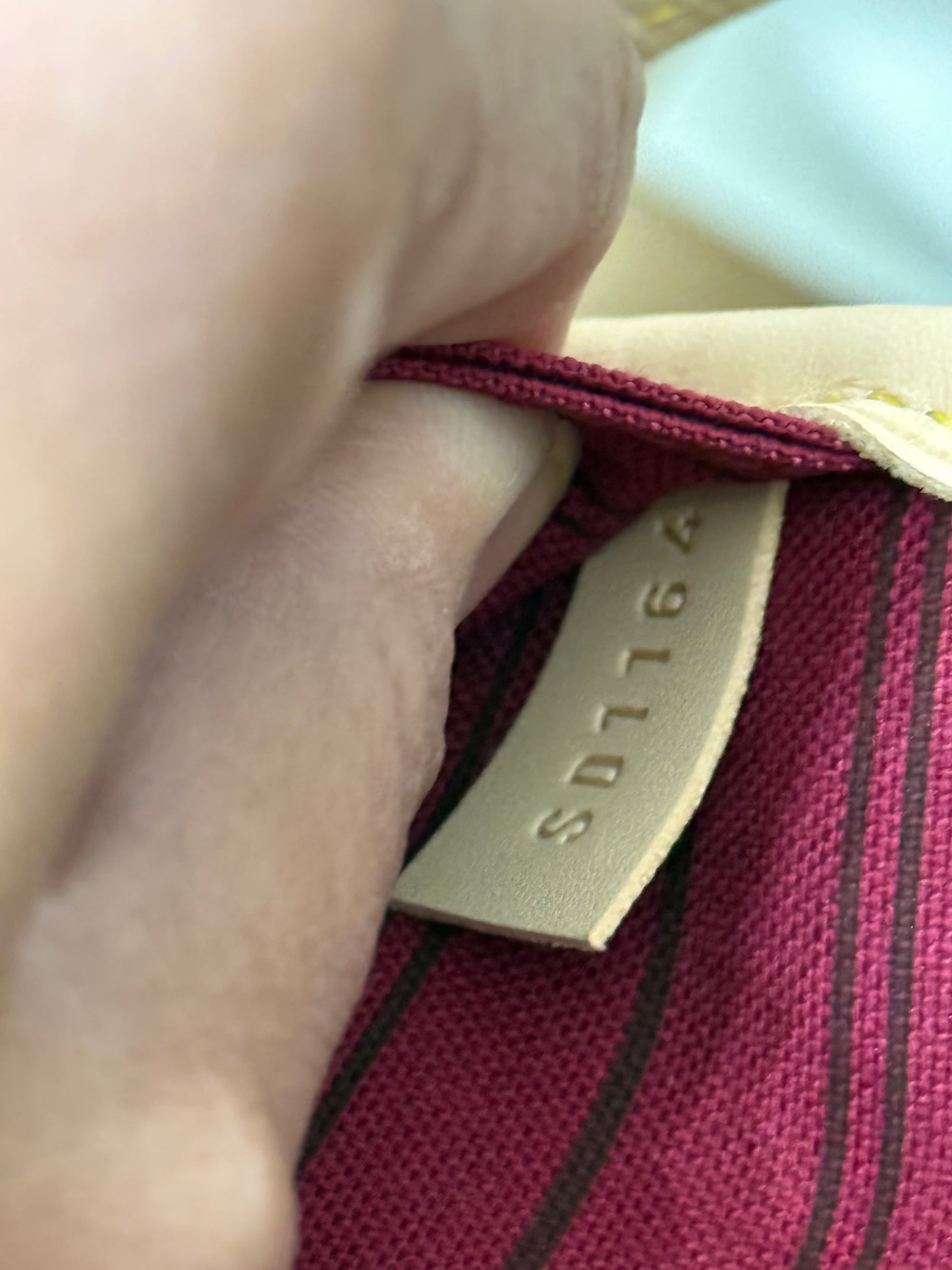 Louis Vuitton Neverfull MM Fuchsia Interior Bag only