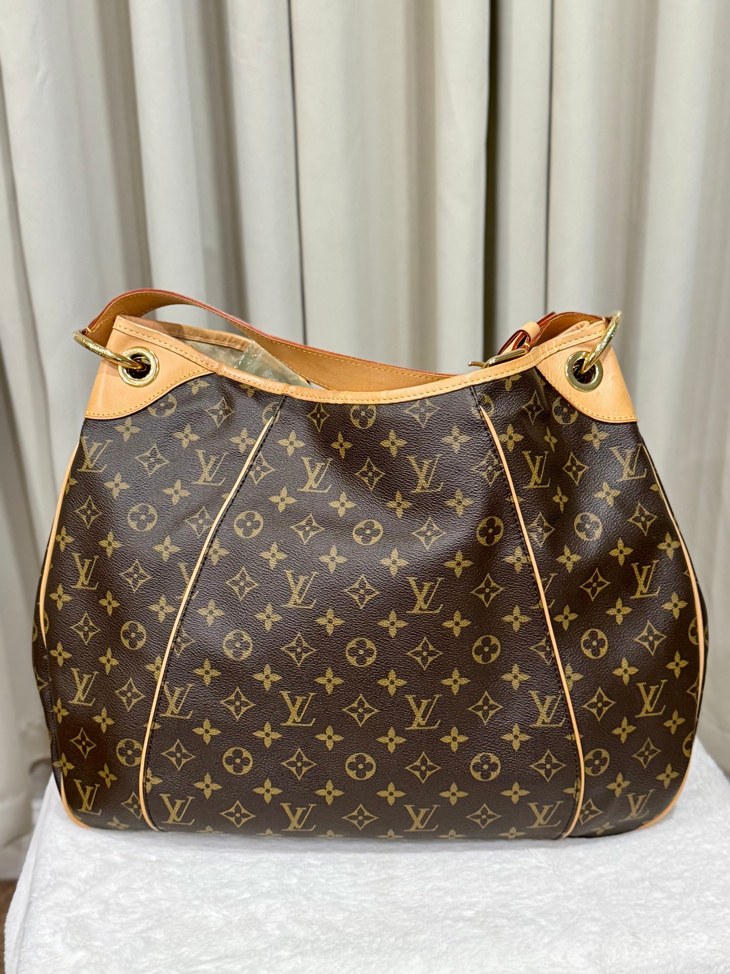 Louis Vuitton Galliera GM Mono