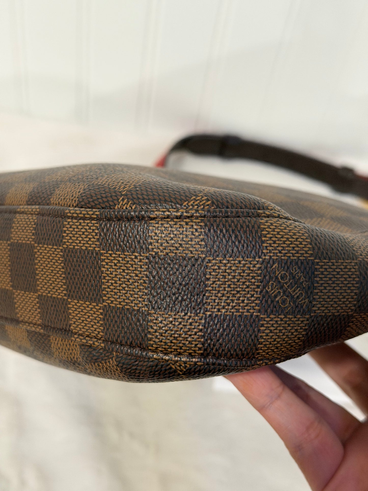 Louis Vuitton South Bank Besace Damier Ebene