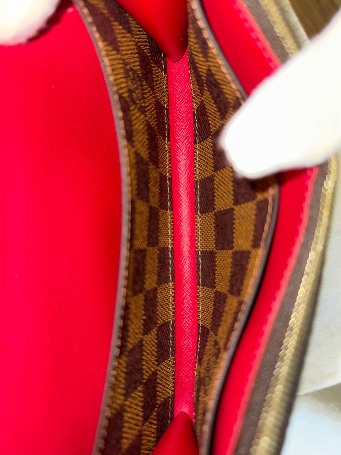 Louis Vuitton Emilie Wallet DE Cerise