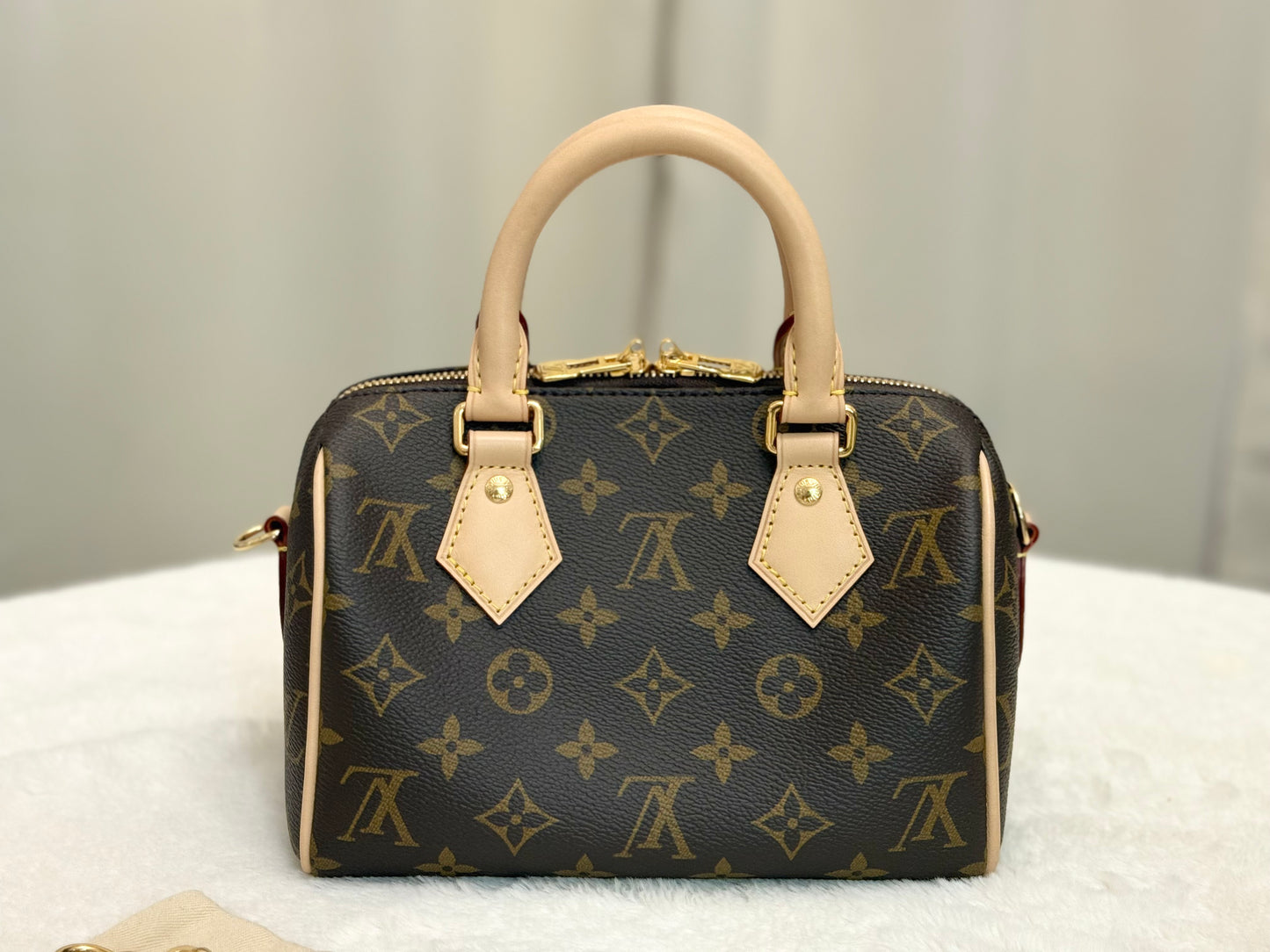 Louis Vuitton Speedy Bandouliere 20 Mono with Black/Pink Adjustable Strap