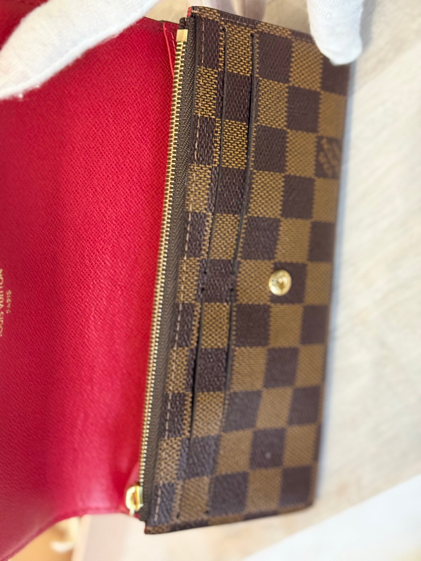 Louis Vuitton Emilie Wallet DE Cerise