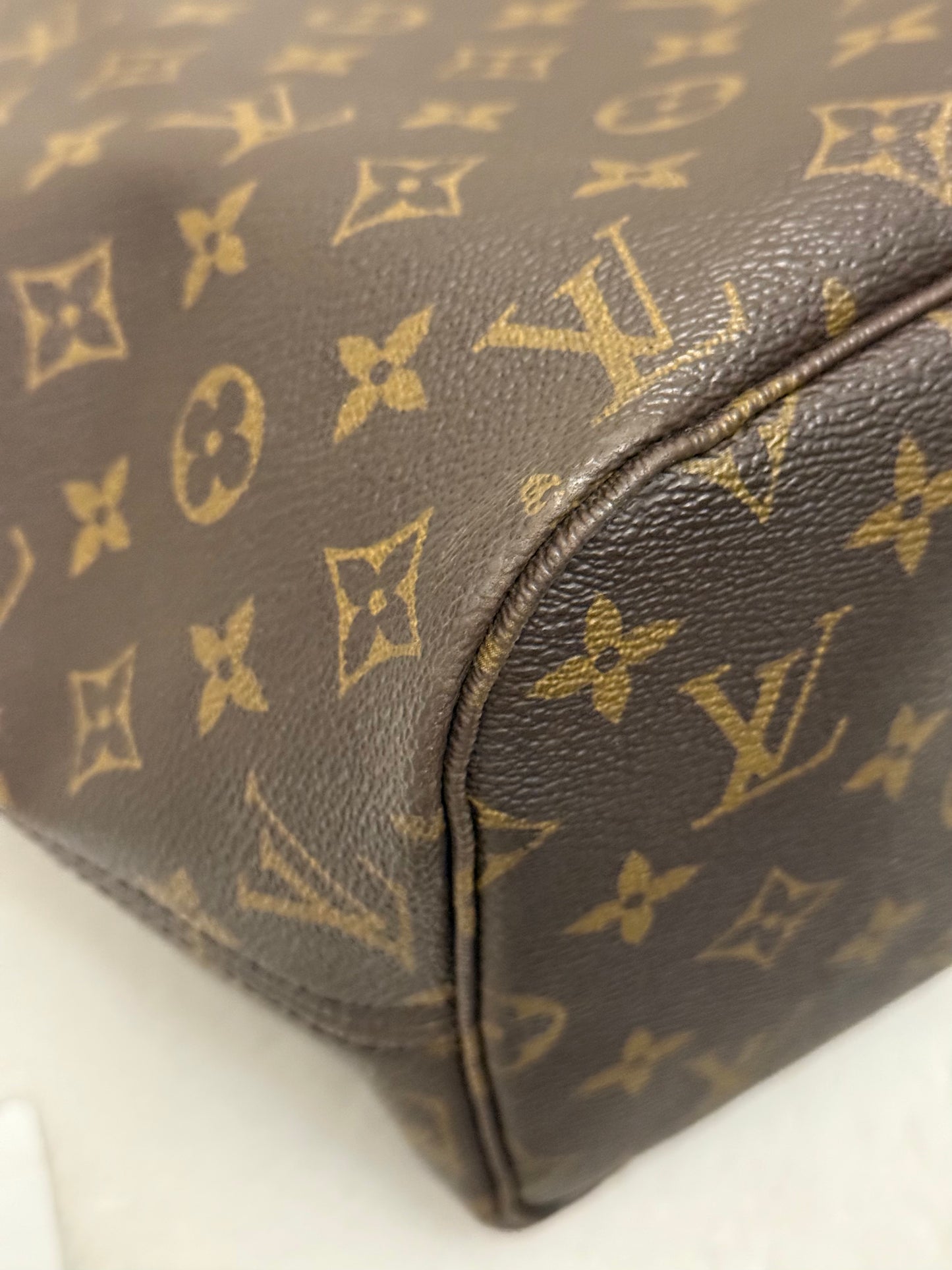 Louis Vuitton Neverfull MM Mono Beige