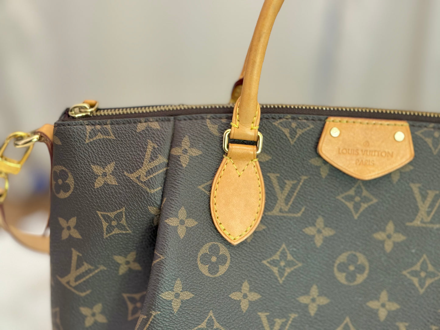 Louis Vuitton Turenne MM Mono