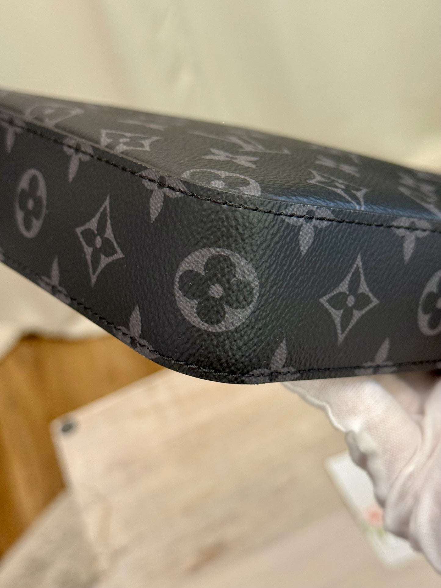 Louis Vuitton Trio Messenger Mono Eclipse