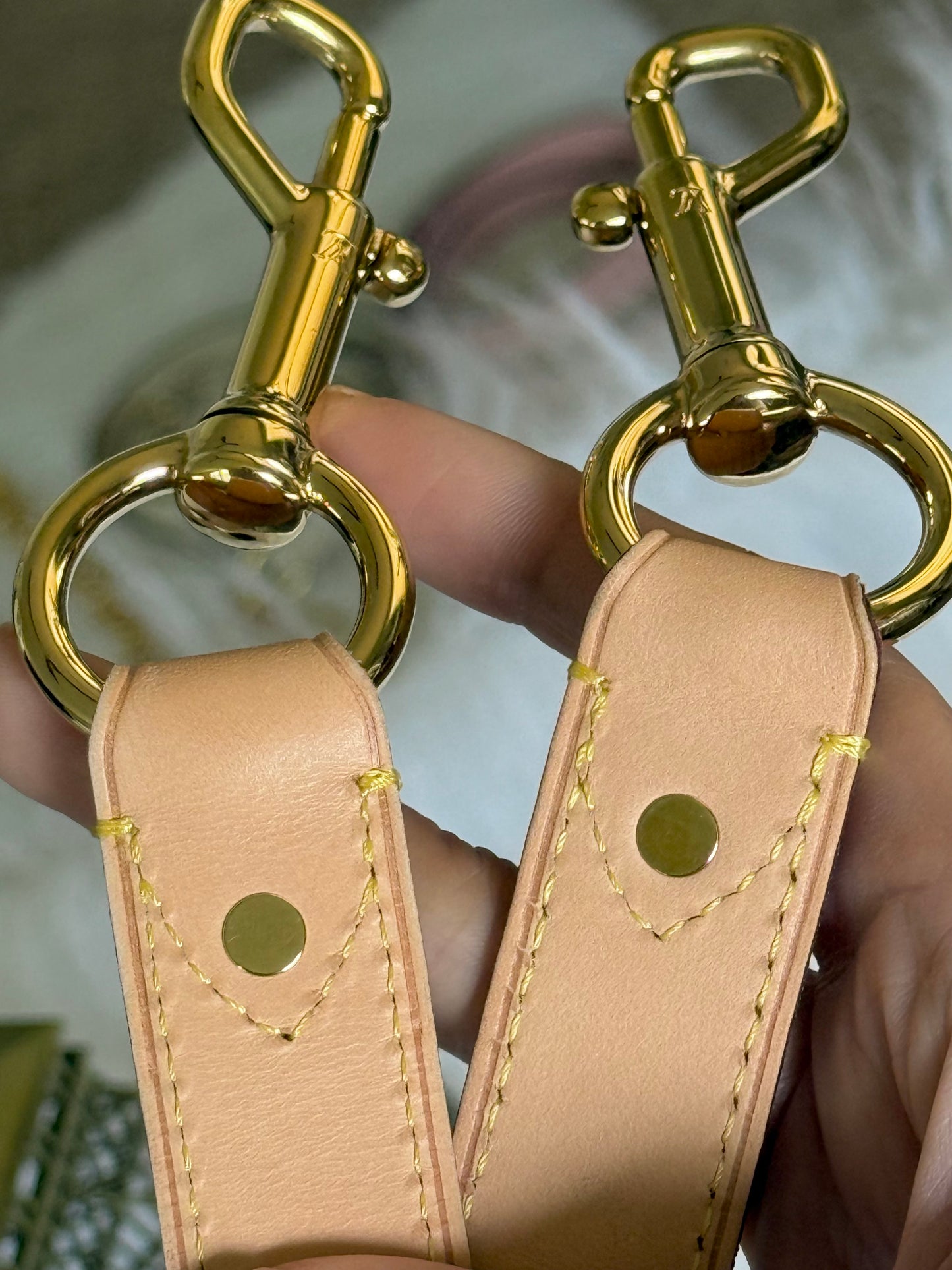Louis Vuitton  Adjustable Vachetta Strap J00109