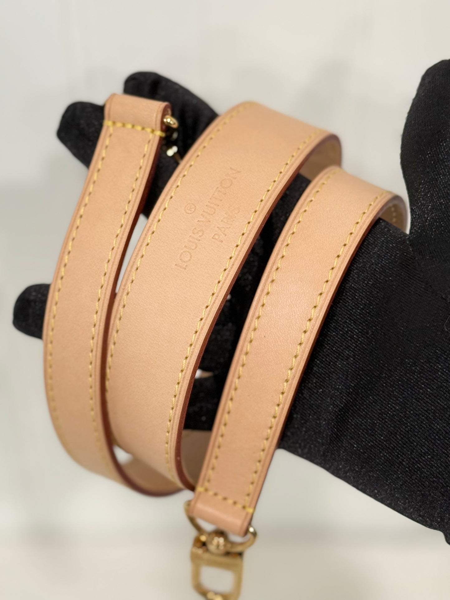 Louis Vuitton Vachetta Shoulder Non Adjustable Strap