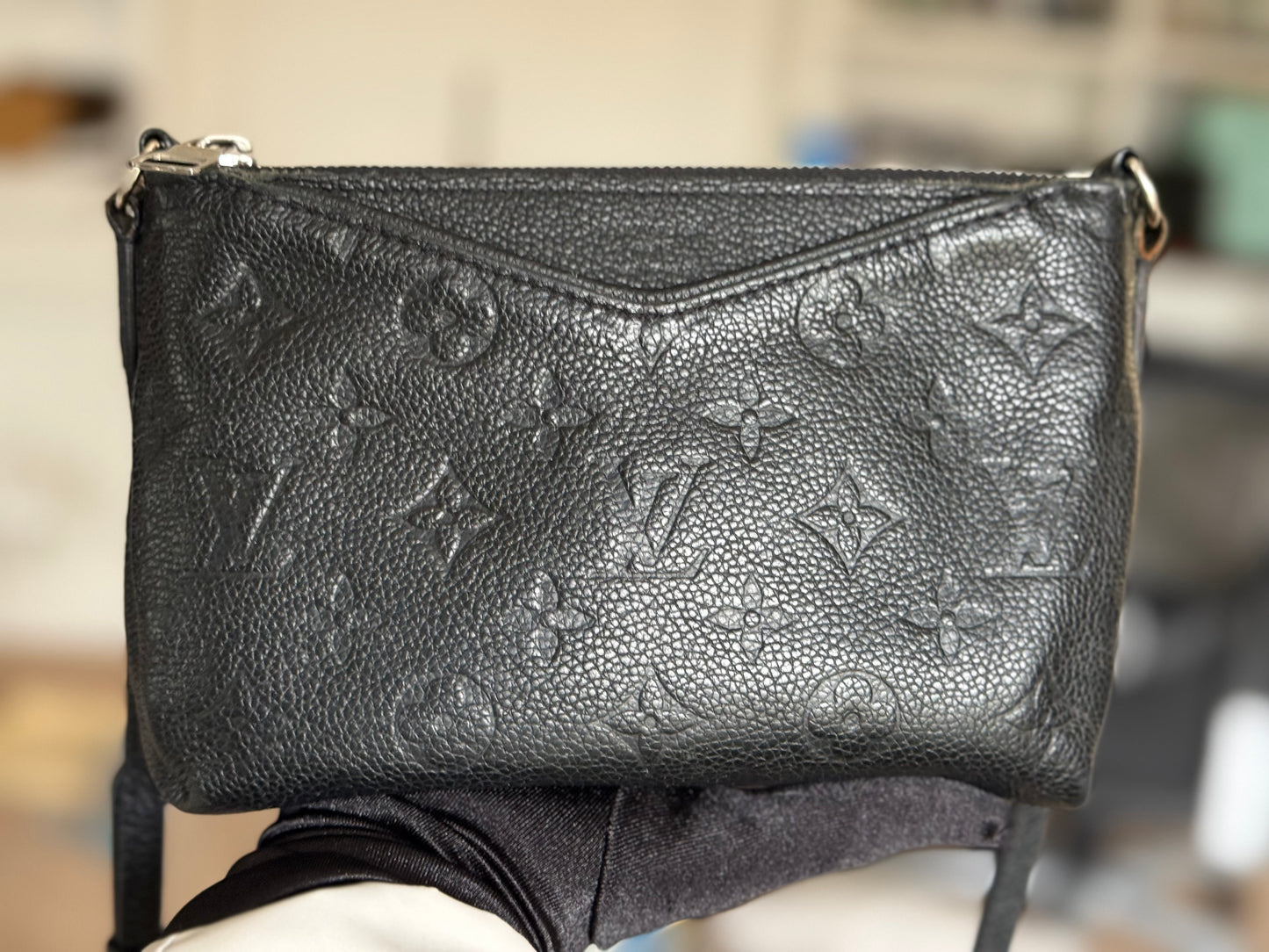 Louis Vuitton Pallas Clutch Black Empreinte