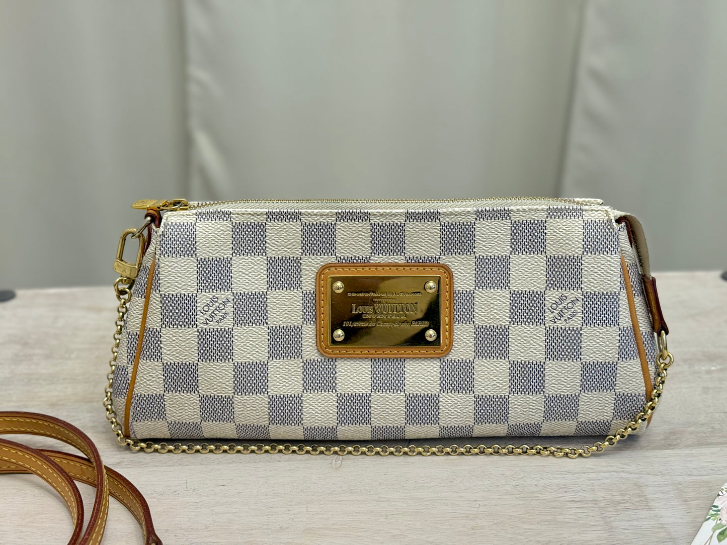 Louis Vuitton Eva Pochette Damier Azur