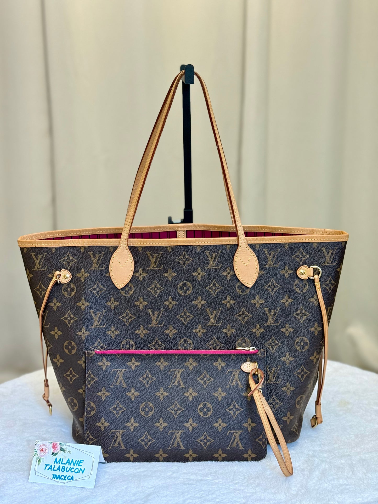 Louis Vuitton Neverfull MM Mono Pivoine