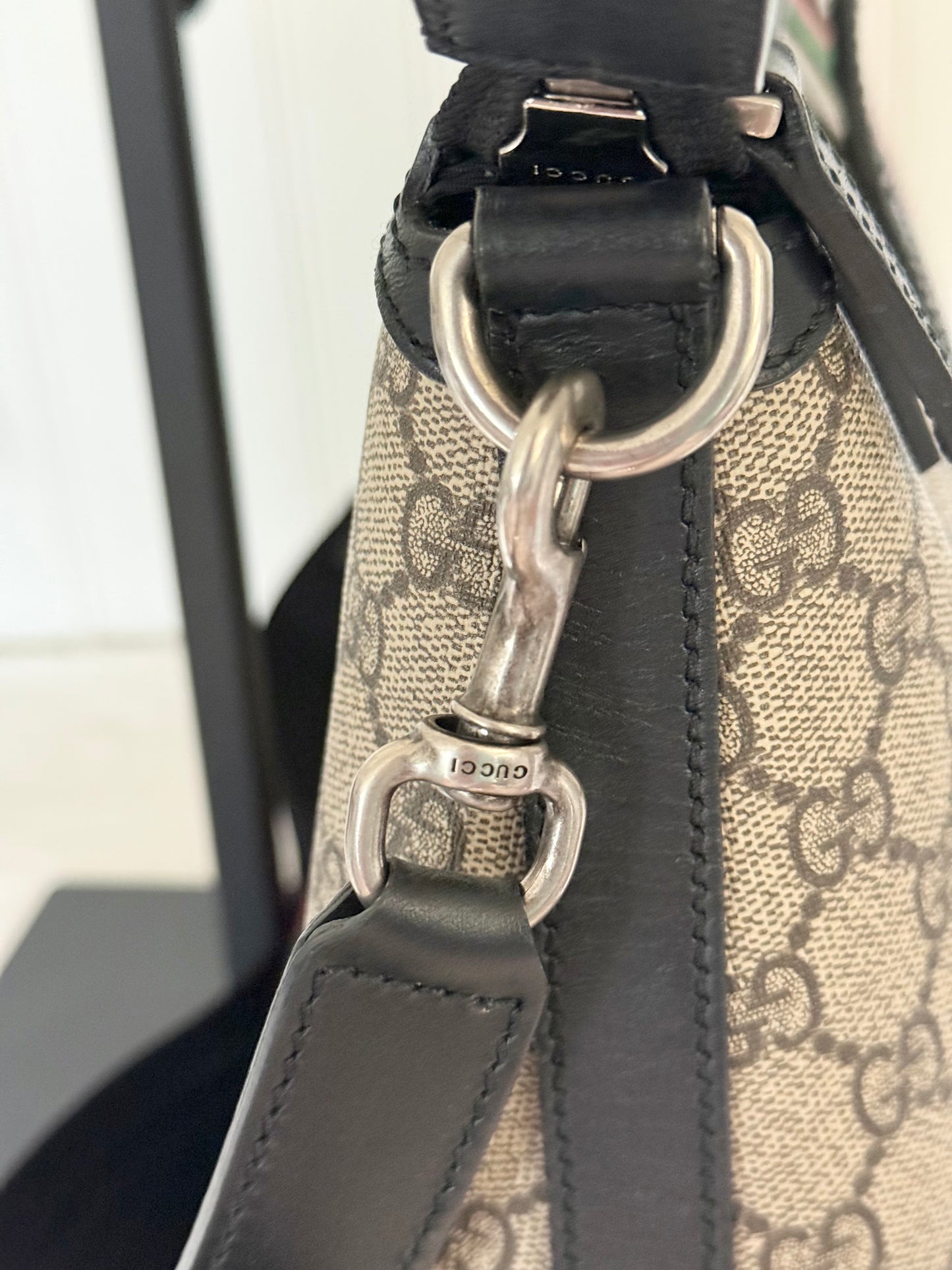 Gucci Zipped Web GG Supreme Canvas Tote Shoulder Bag Black 359261