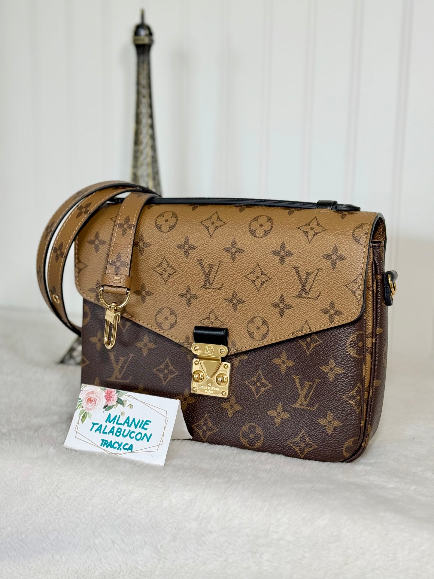 Louis Vuitton Pochette Metis Mono Reverse