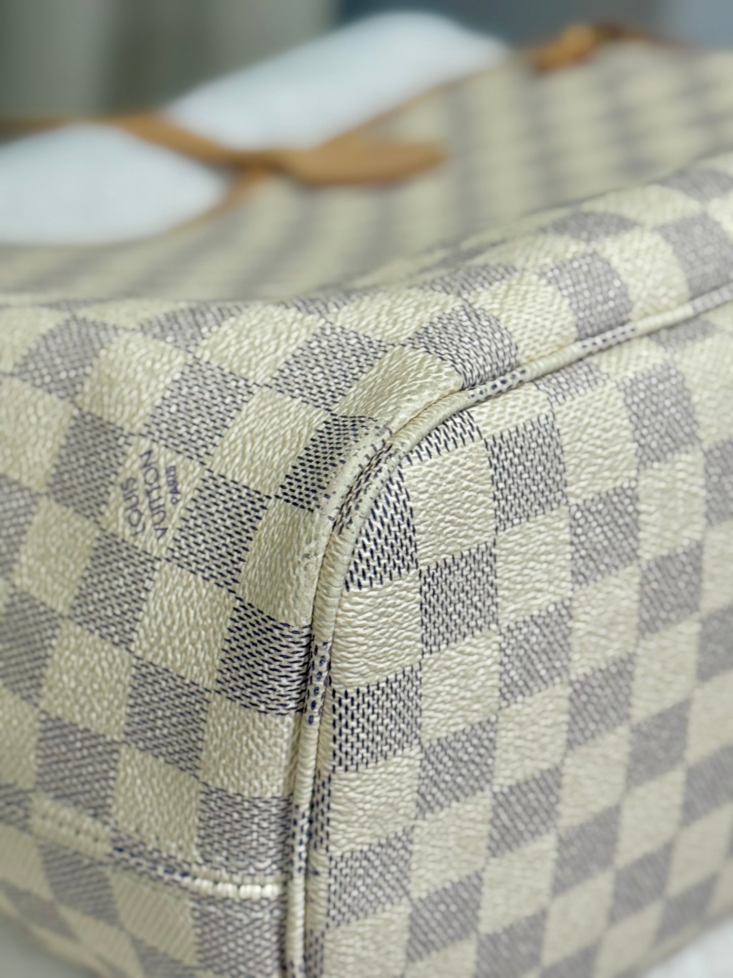 Louis Vuitton Neverfull MM Damier Azur Rose Ballerine