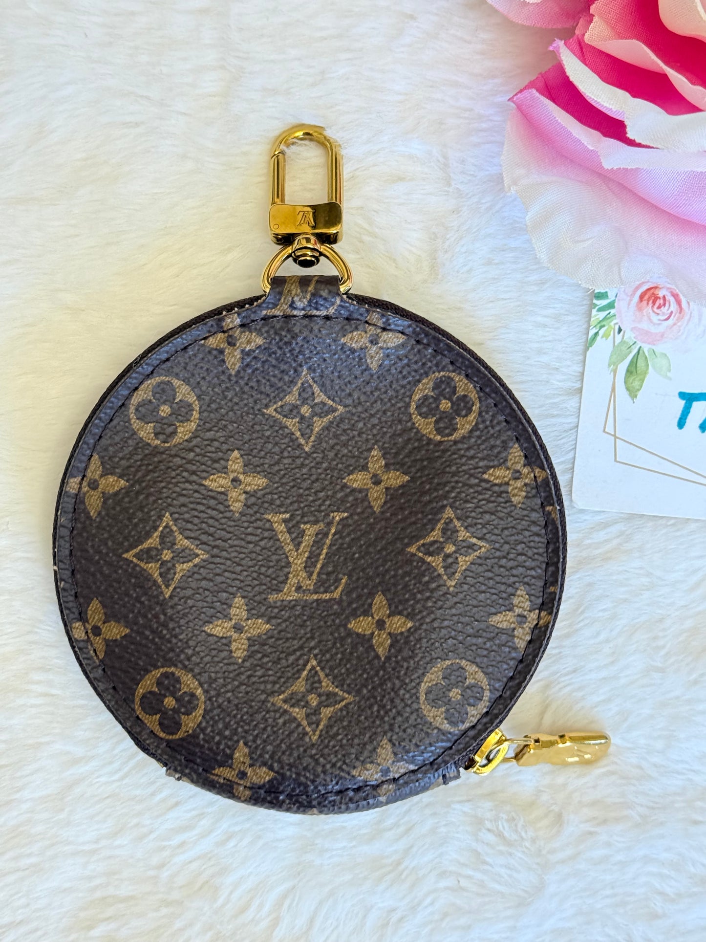Louis Vuitton Round Coin Pouch Mono