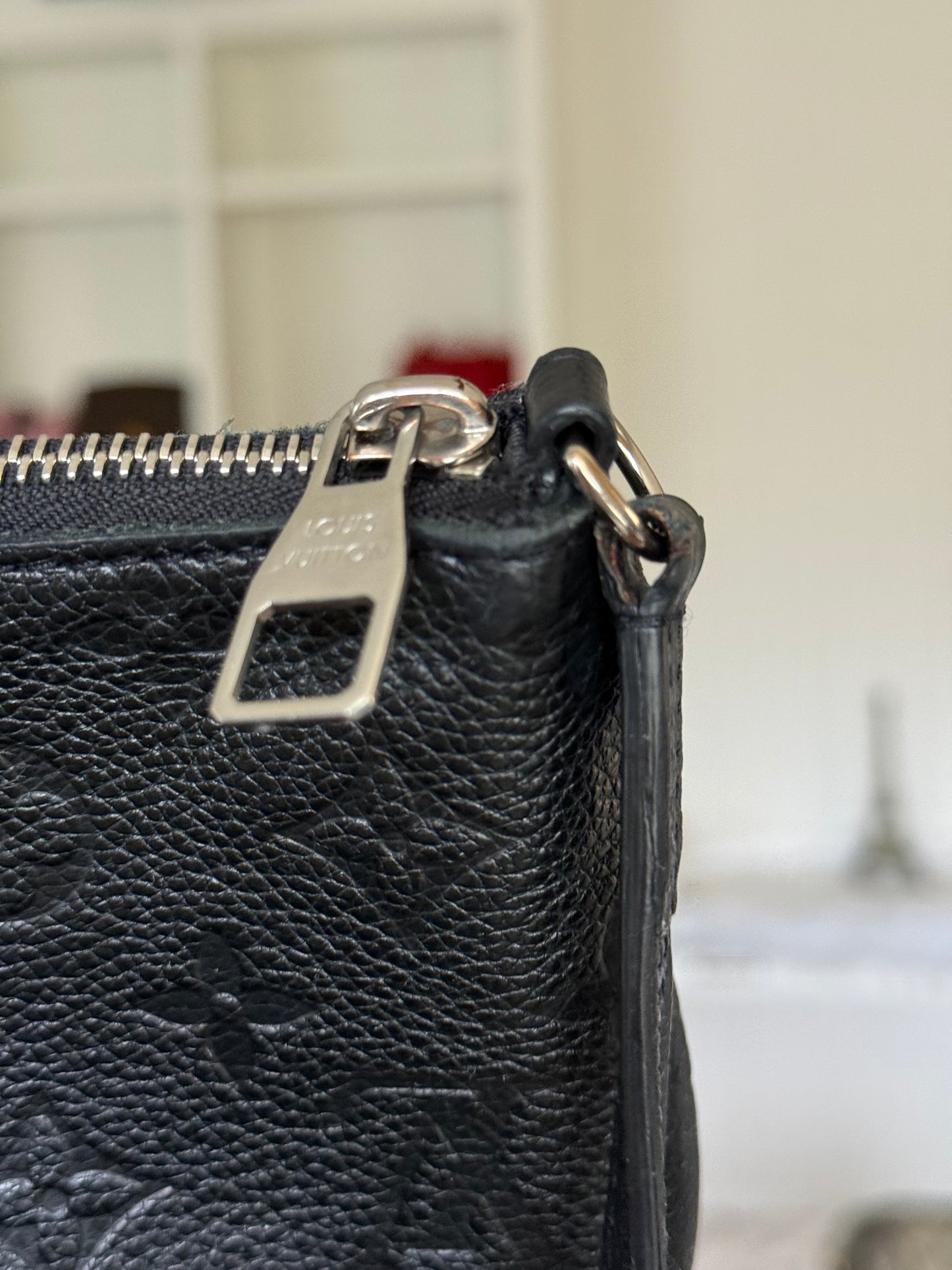 Louis Vuitton Pallas Clutch Black Empreinte