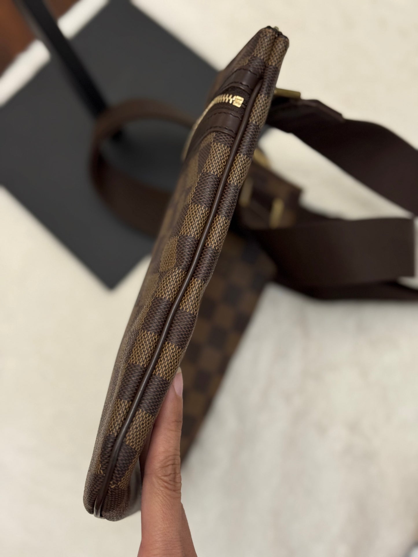 Louis Vuitton Pochette Bosphore DE