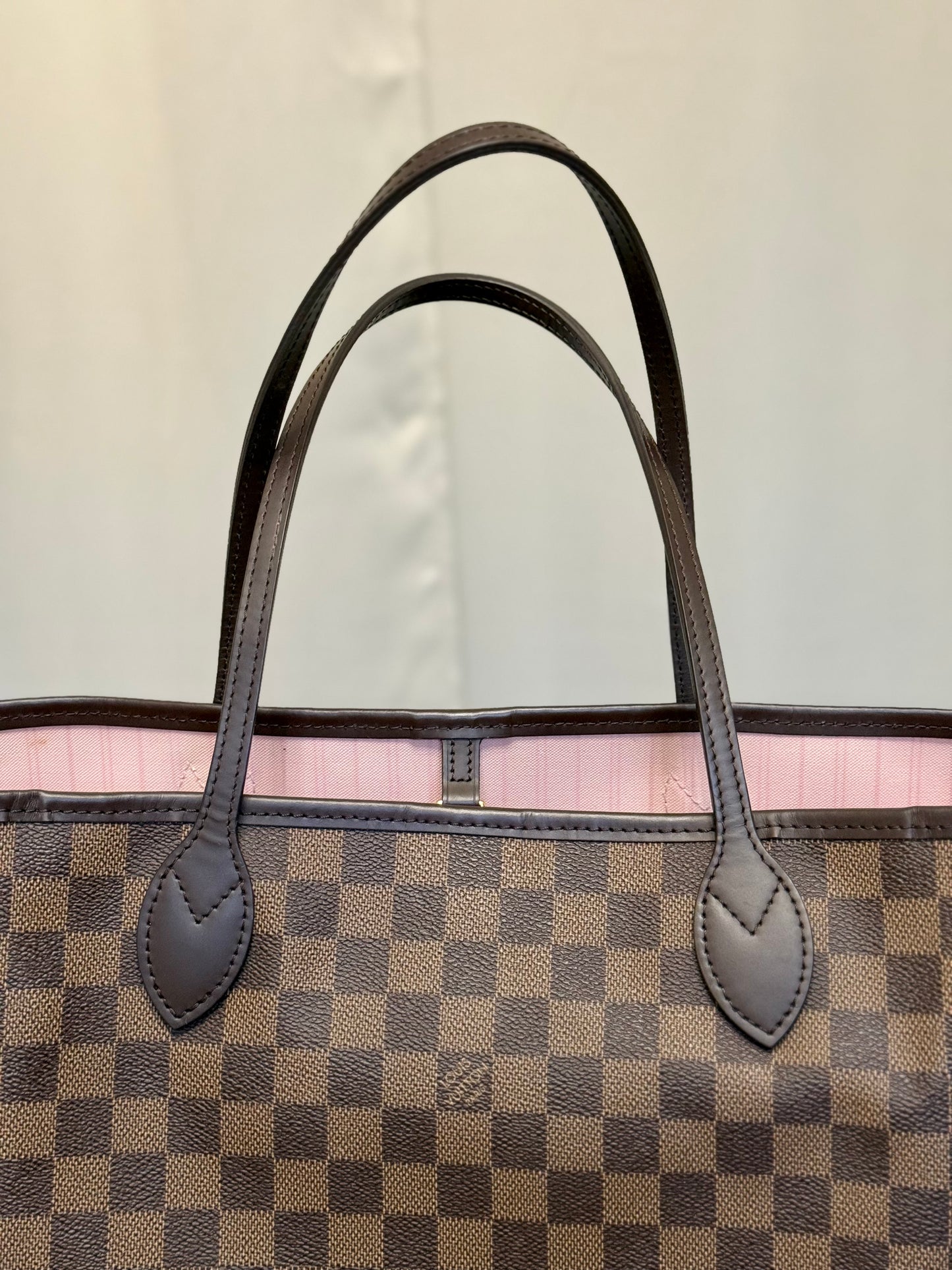 Louis Vuitton Neverfull MM Damier Ebene Rose Ballerine