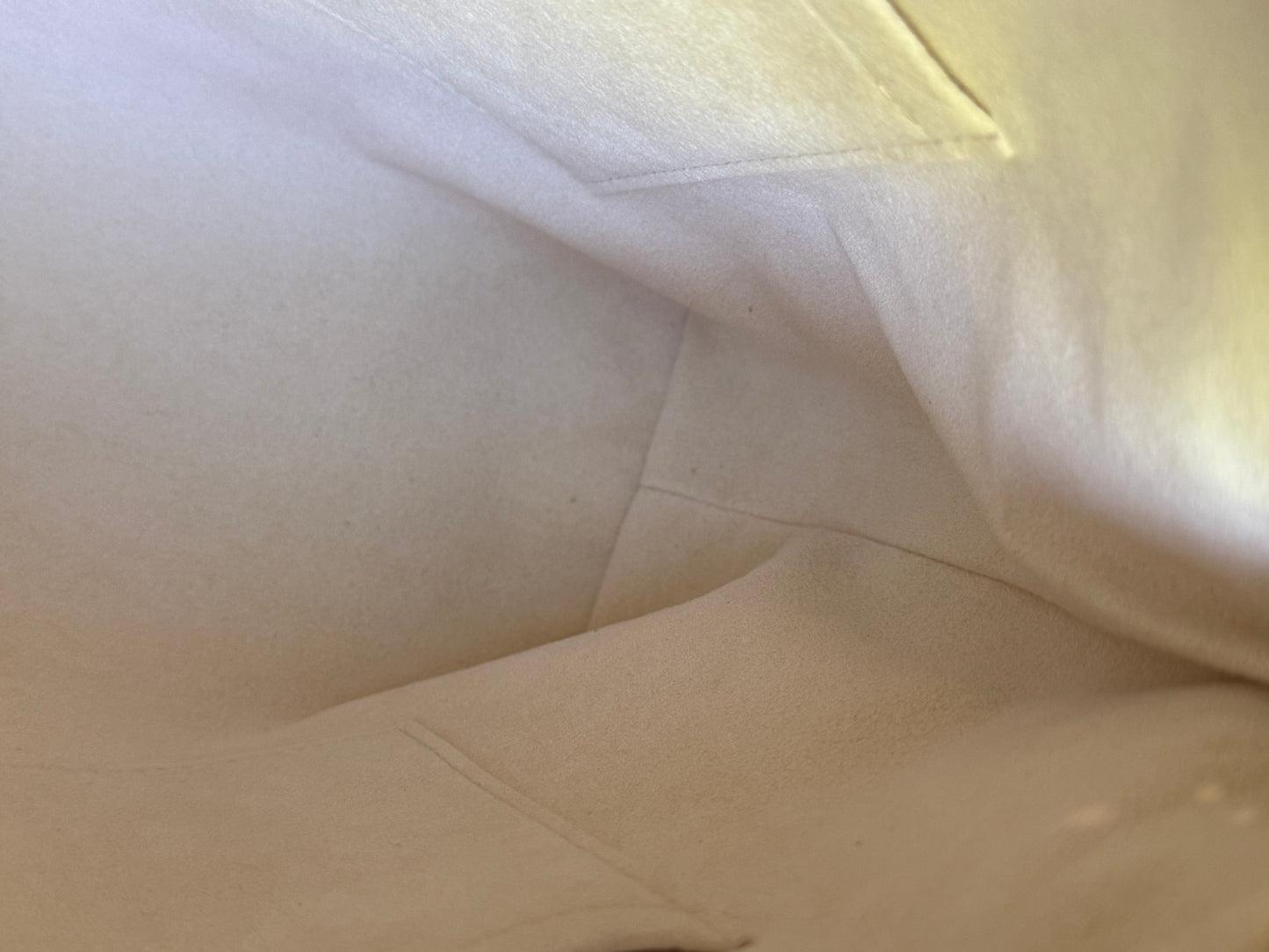 Louis Vuitton Pallas MM Cream Tote