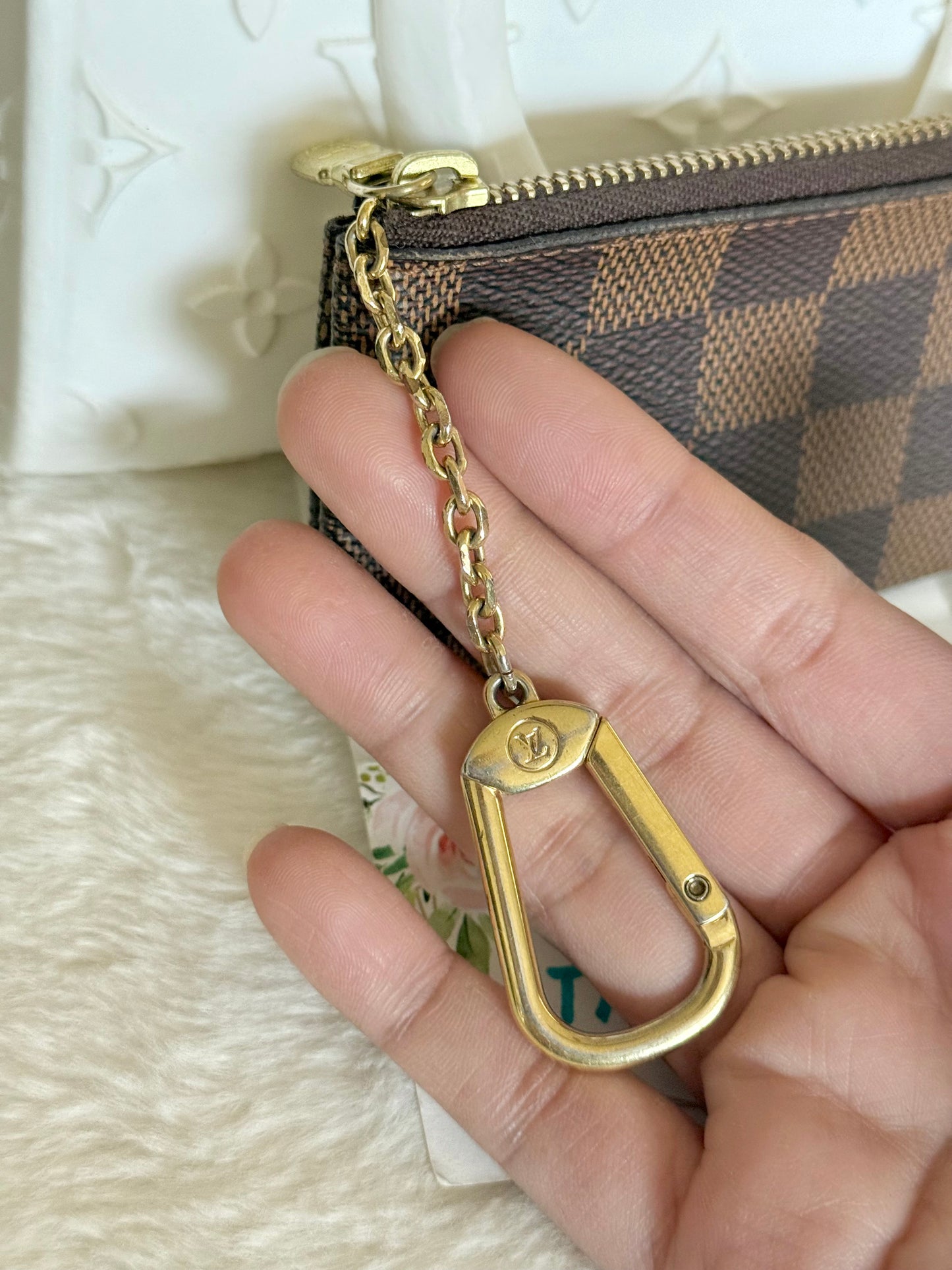 Louis Vuitton Key Cles Damier Ebene